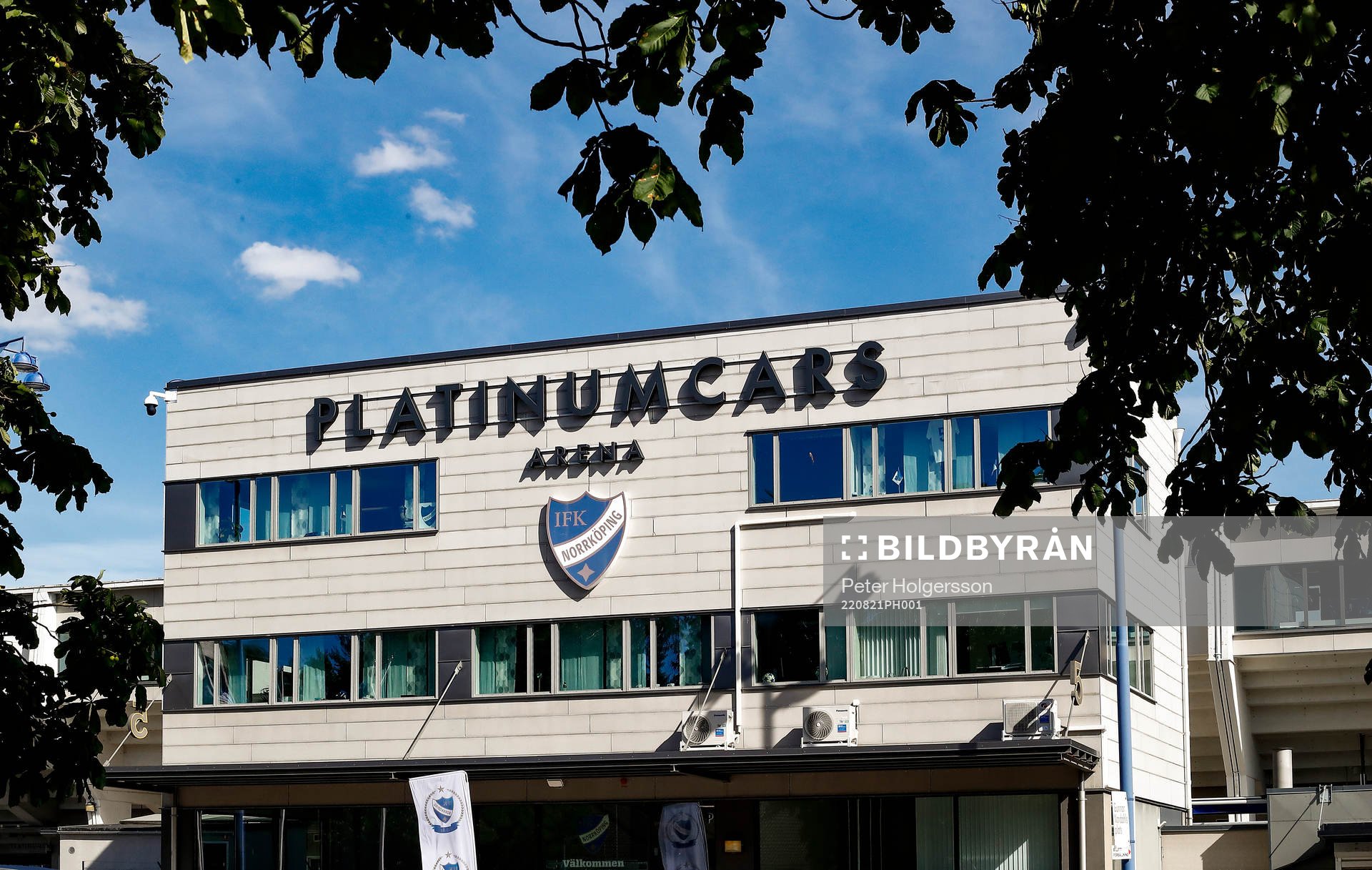Platinumcars Arena