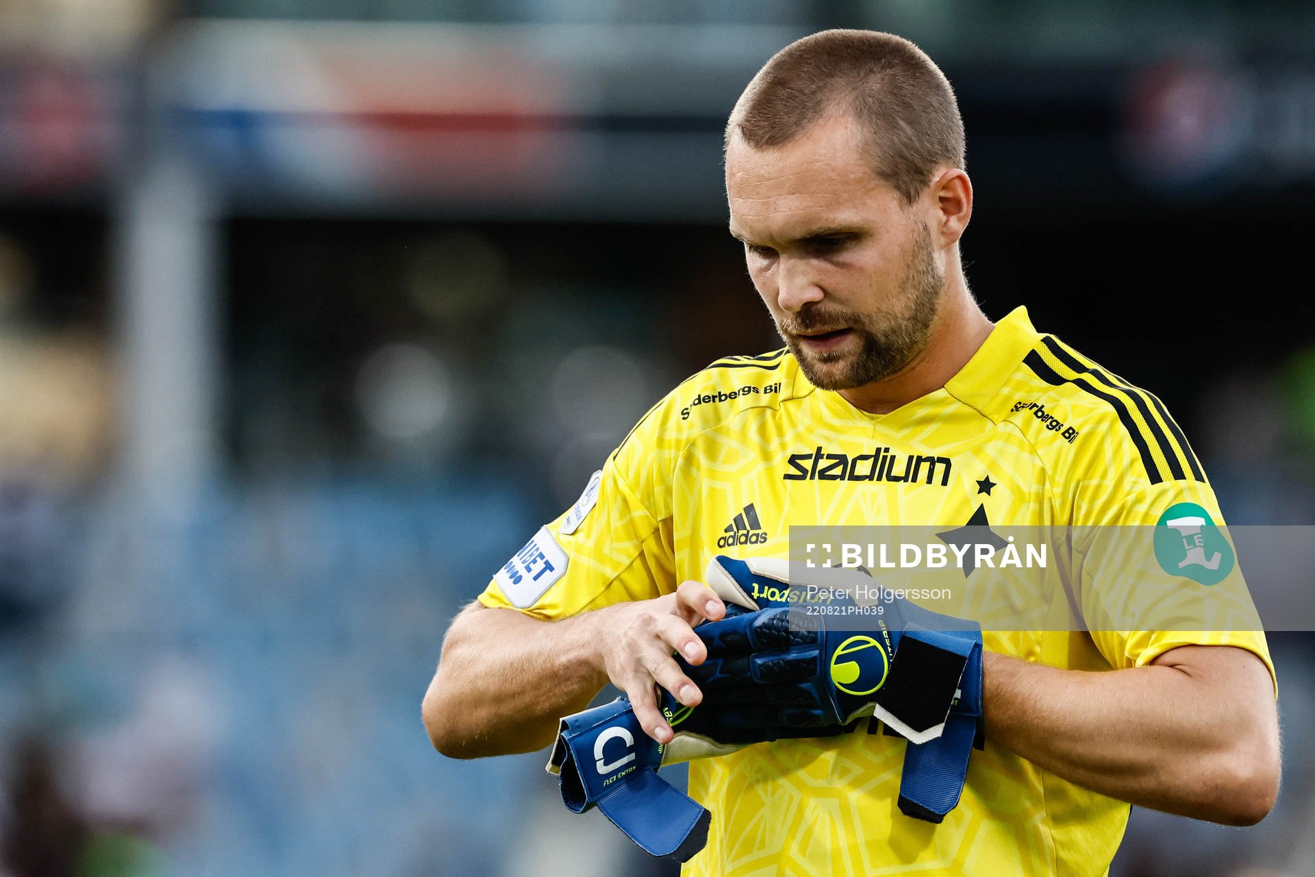 IFK Norrköpings målvakt Oscar Jansson deppar