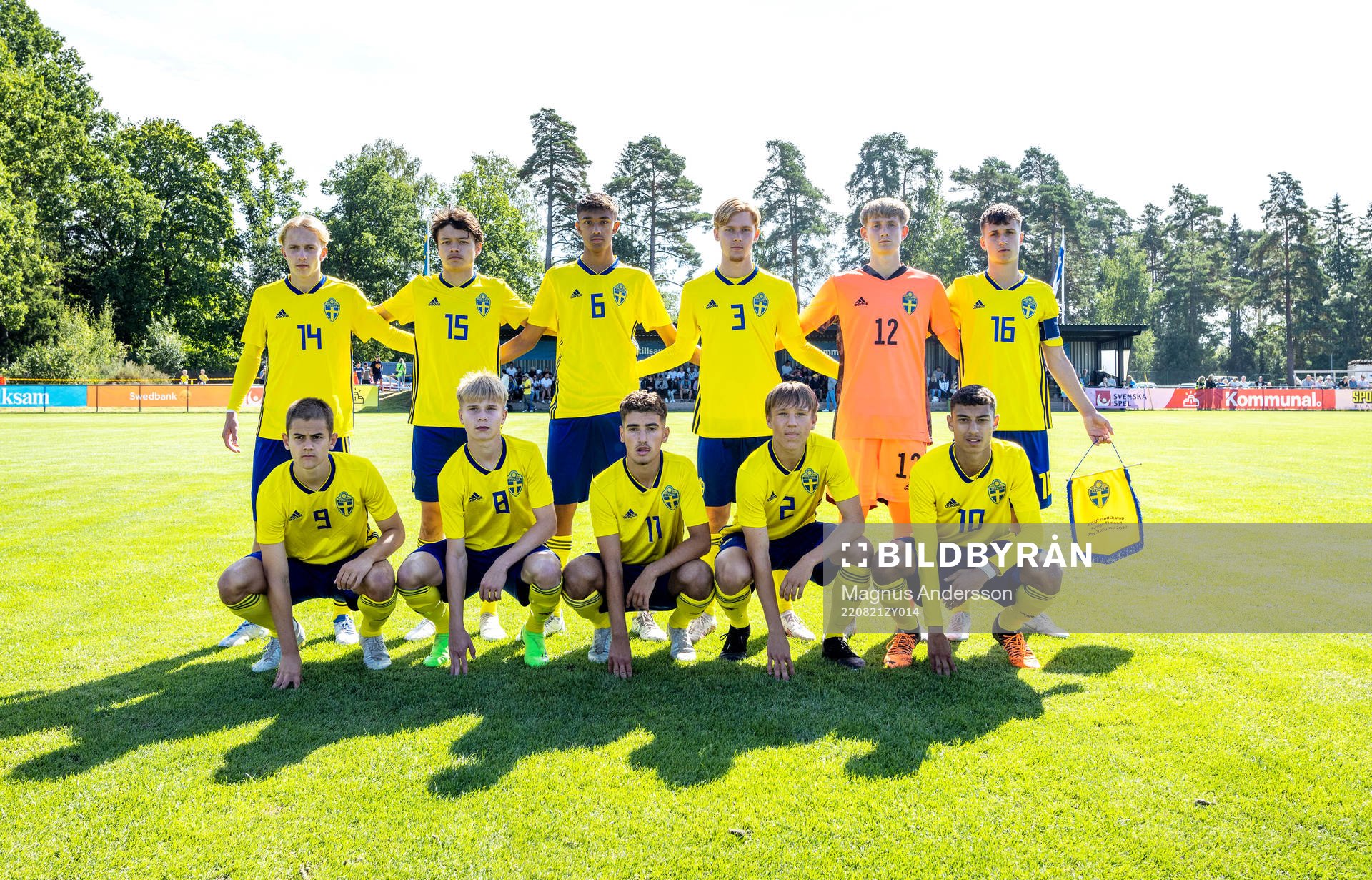 Sveriges startelva under fotbollsmatchen mellan Sverige och Finland den 21 augusti 2022 i Åby. 