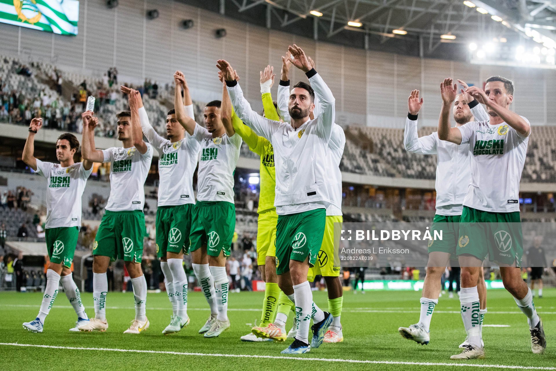 Hammarbys spelare tackar publiken