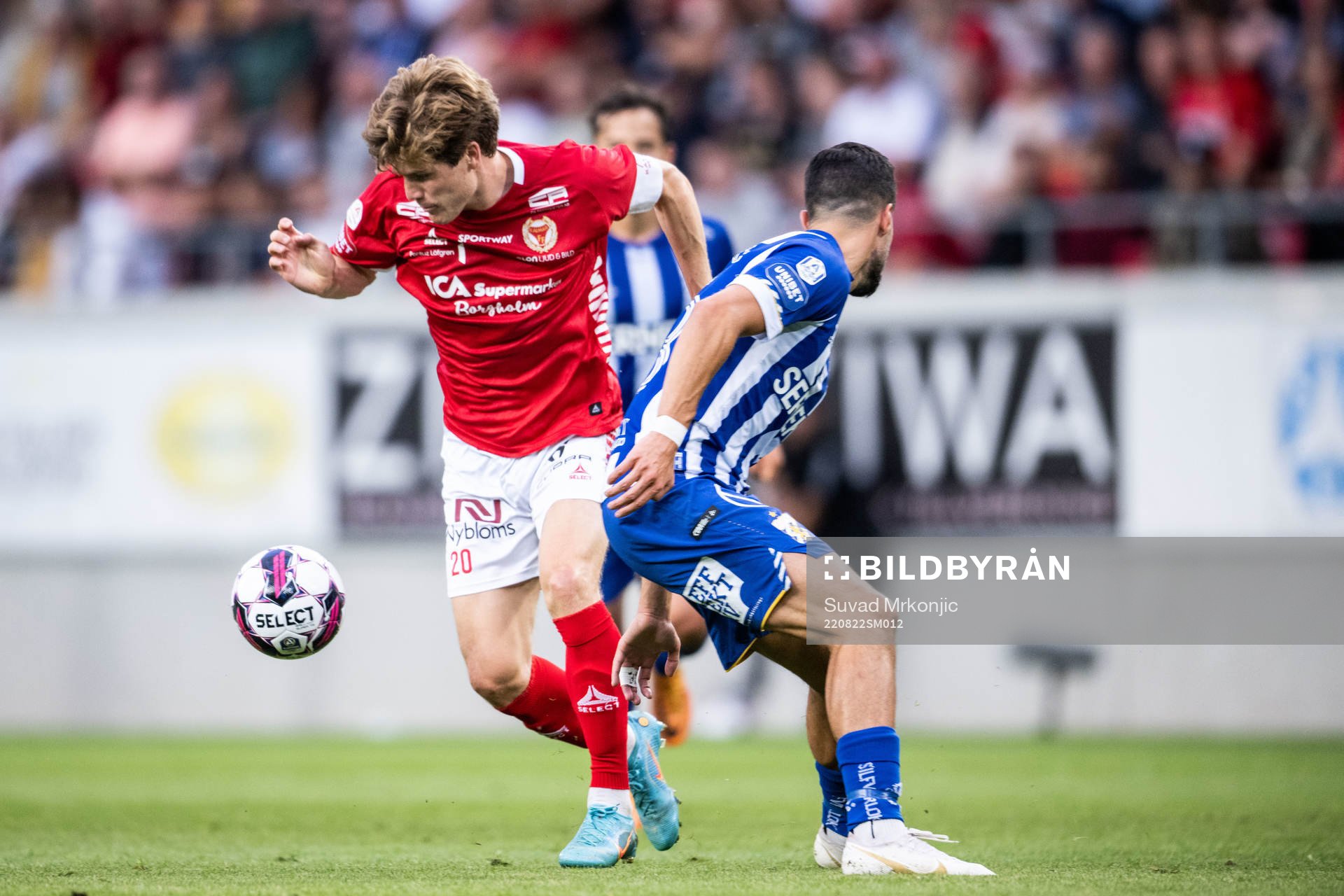Kalmars Oliver Berg och IFK Göteborgs Kevin Yakob