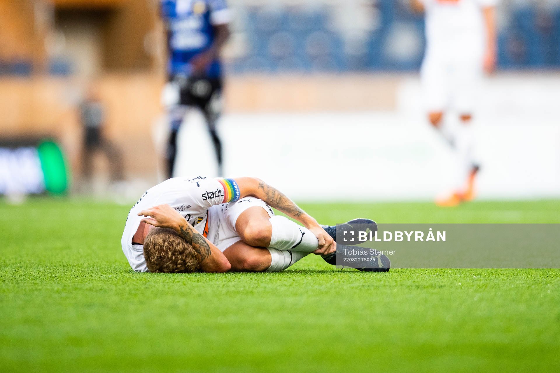 Häckens Samuel Gustafson har ont