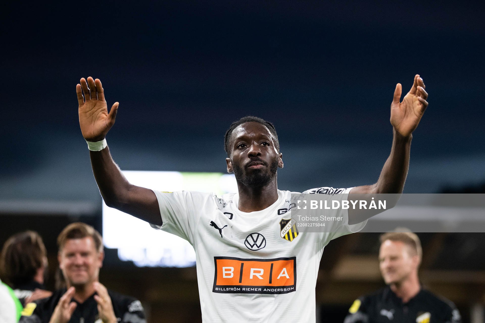 Häckens Blair Sebastian Turgott jublar