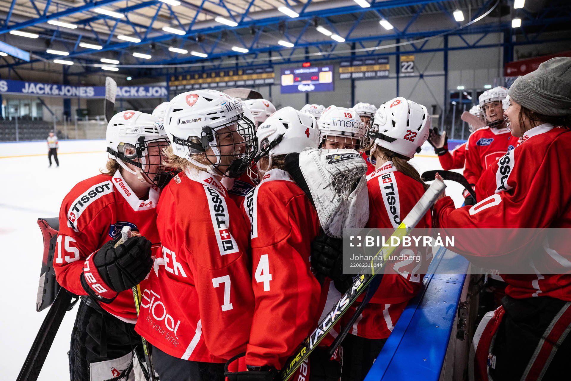 Players of Switzerland celebrate
