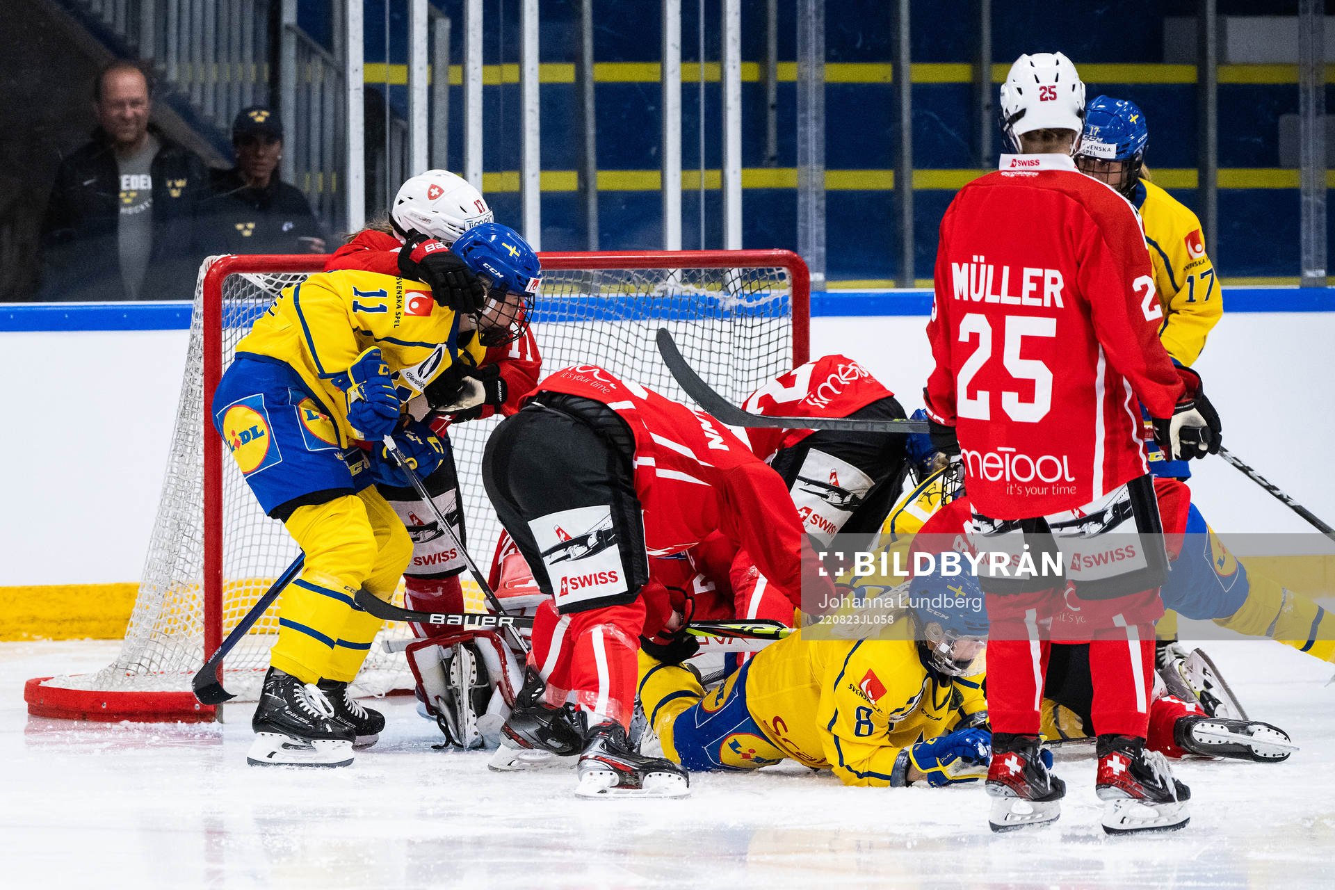 Lara Christen of Switzerland and Josefin Bouveng of Sweden