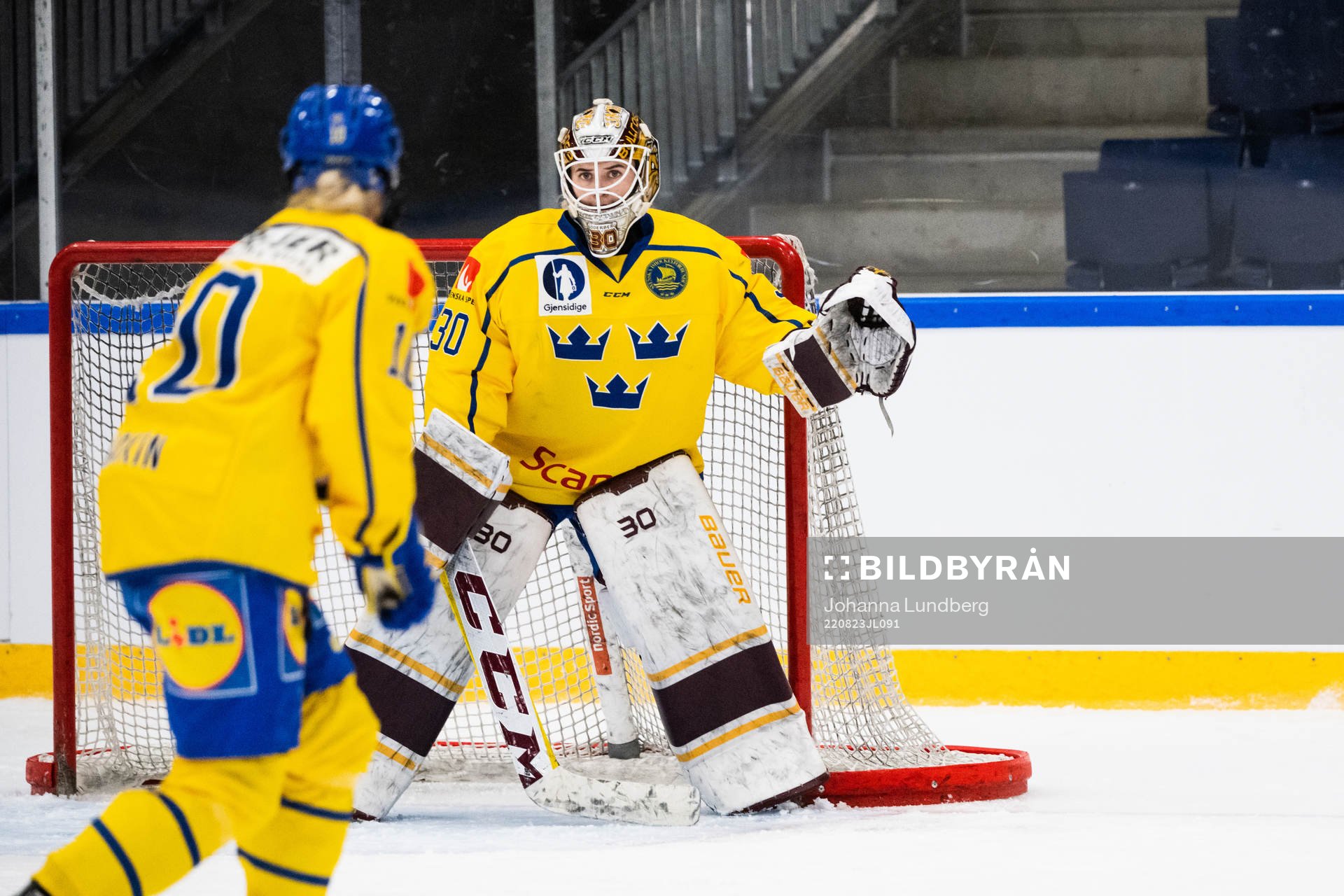 goaltender Emma Söderberg of Sweden