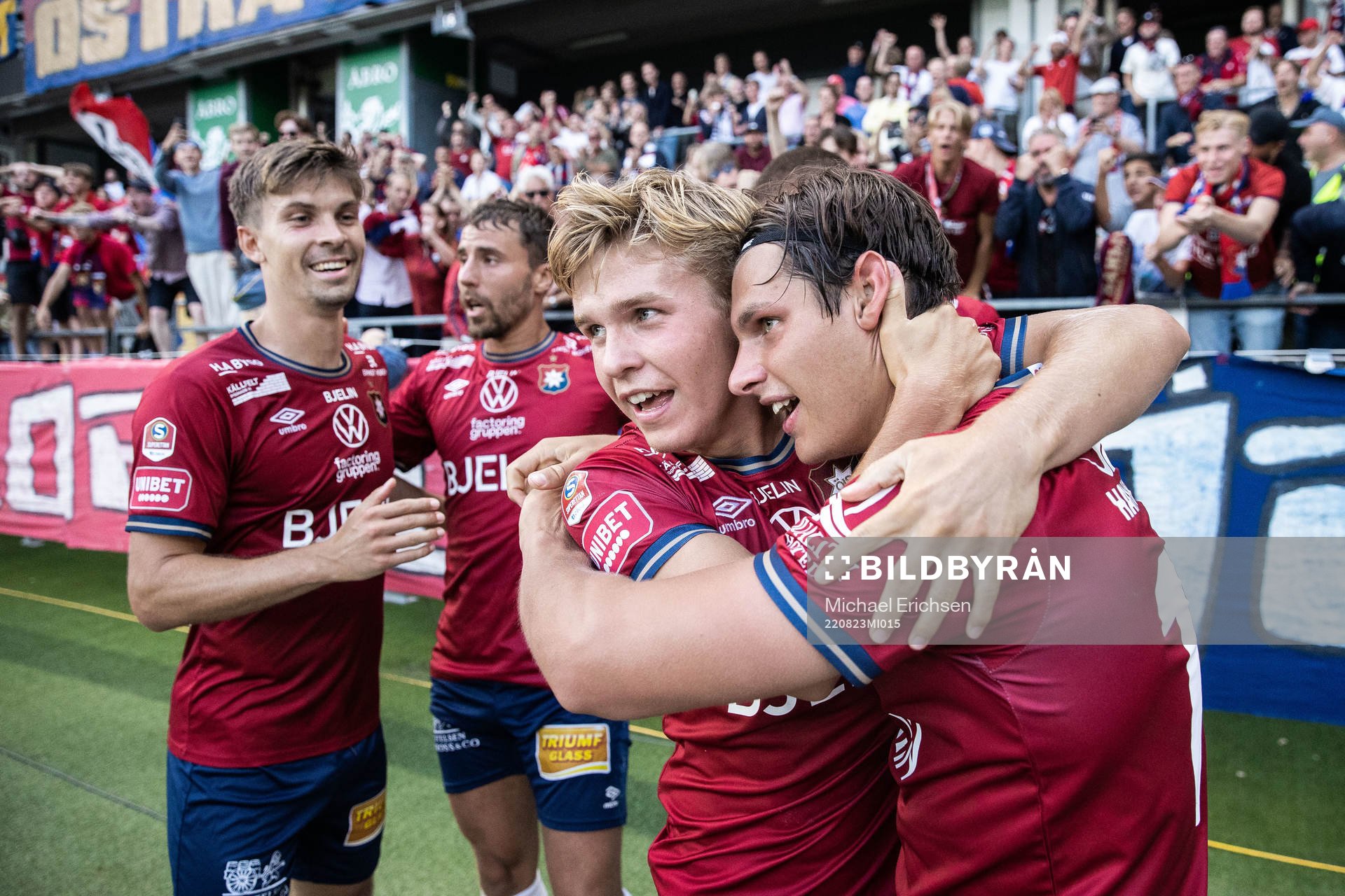 Örgrytes Isak Dahlqvist jublar