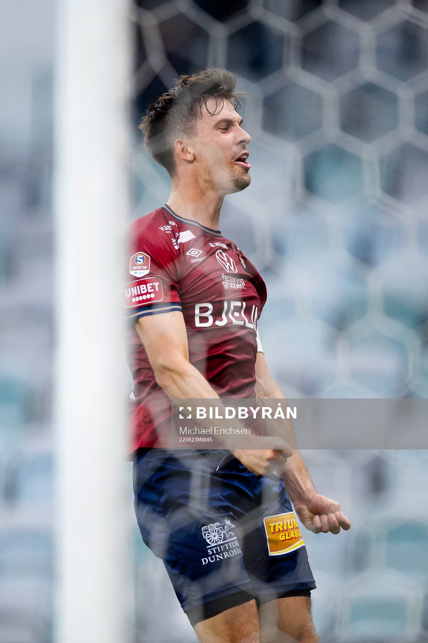 Örgrytes Daniel Paulson jublar efter 5-1 under fotbollsmatchen i Superettan mellan Örgryte och Norrby den 23 augusti 2022 i Göteborg. 