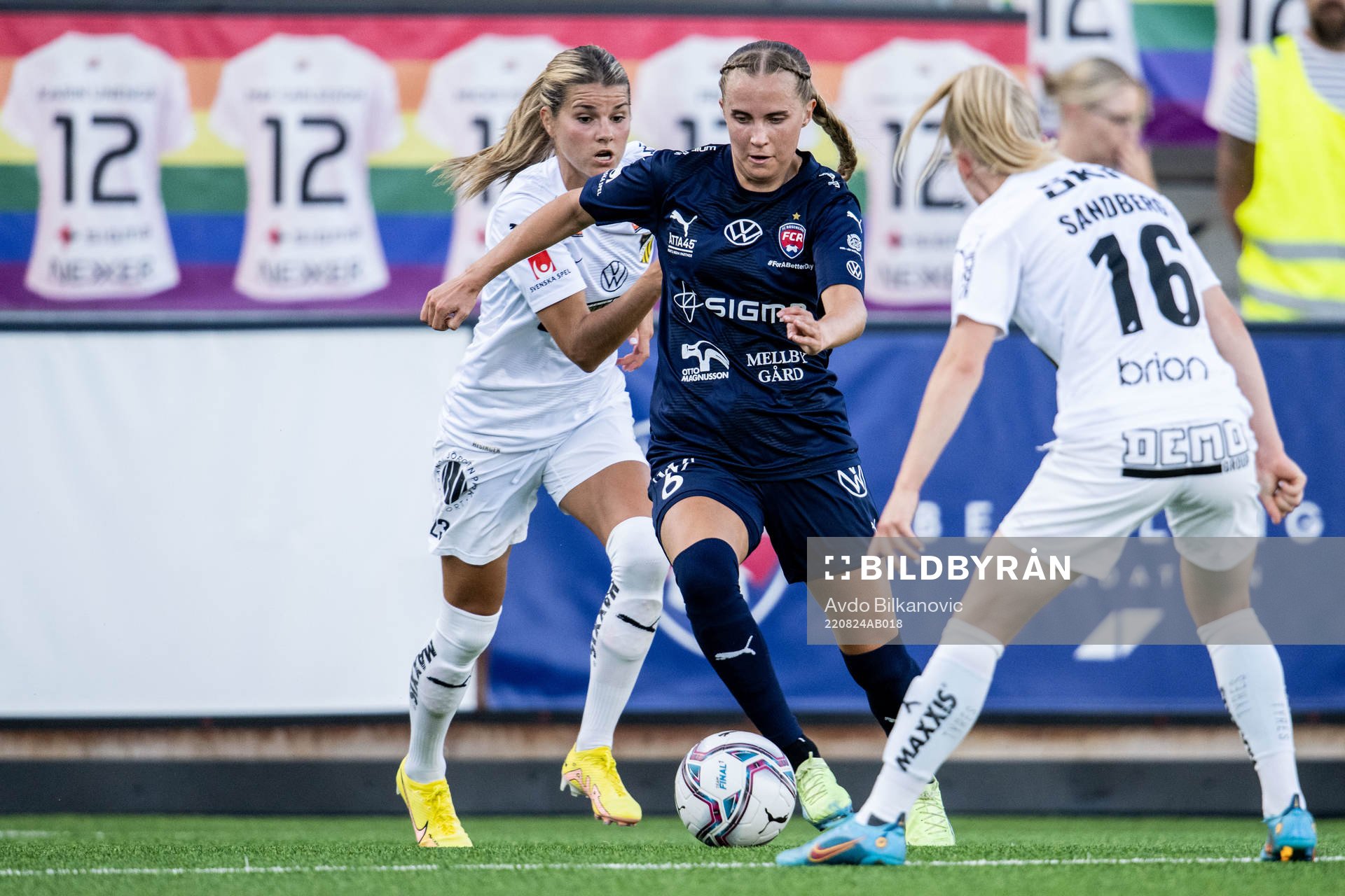 FC Rosengårds Ria Noora Minerva Öling och Häckens
