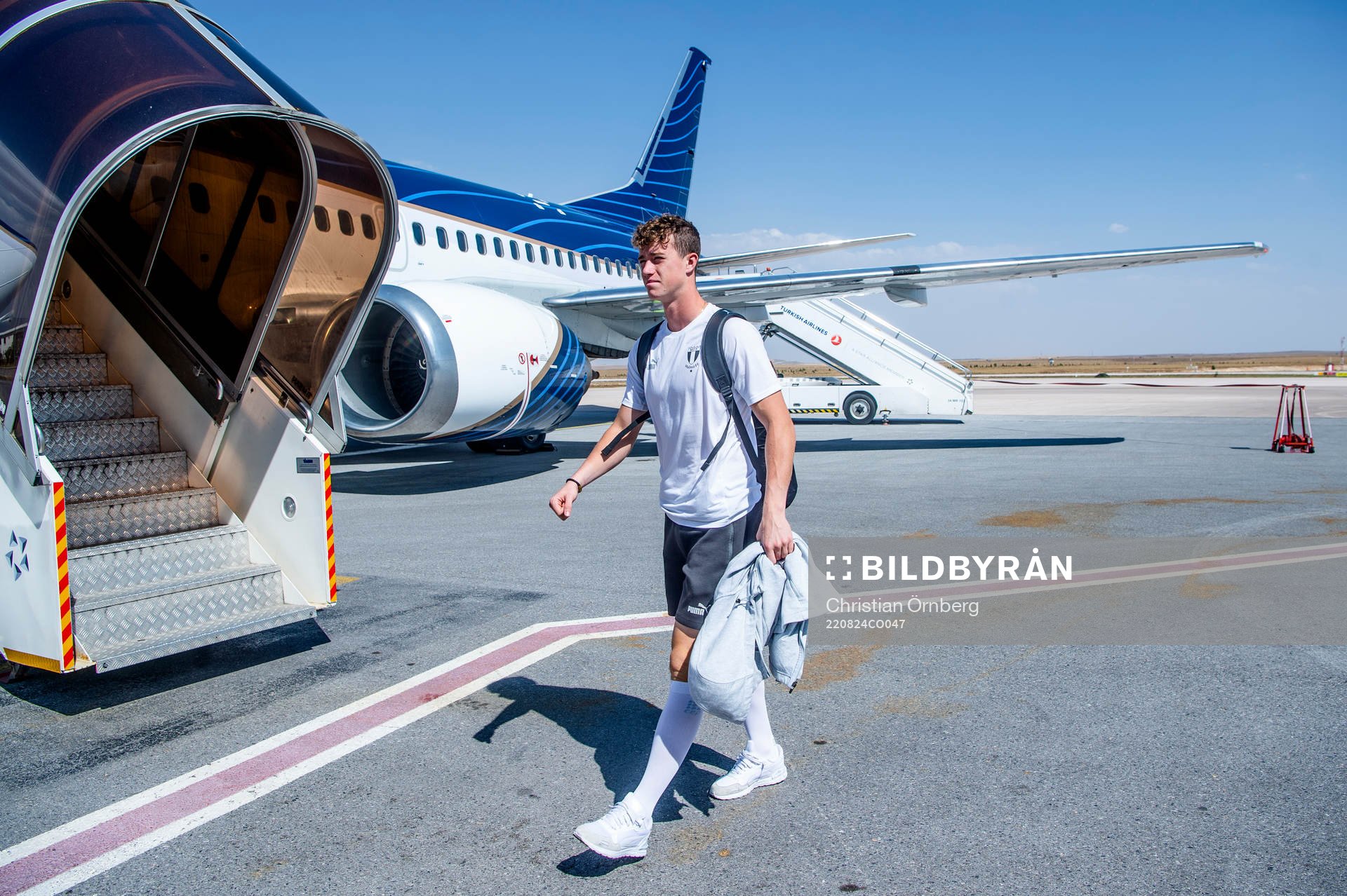 Goalkeeper Viktor Andersson