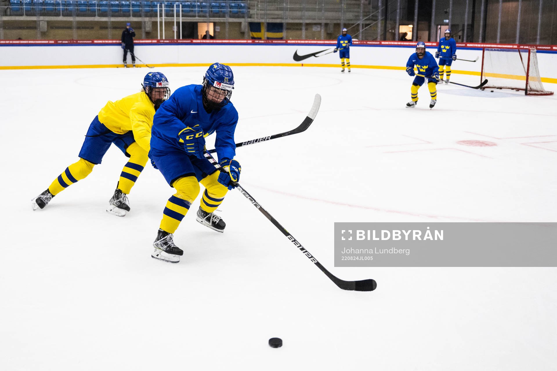 Sara Hjalmarsson and Lina Ljungblom of the Swedish women's