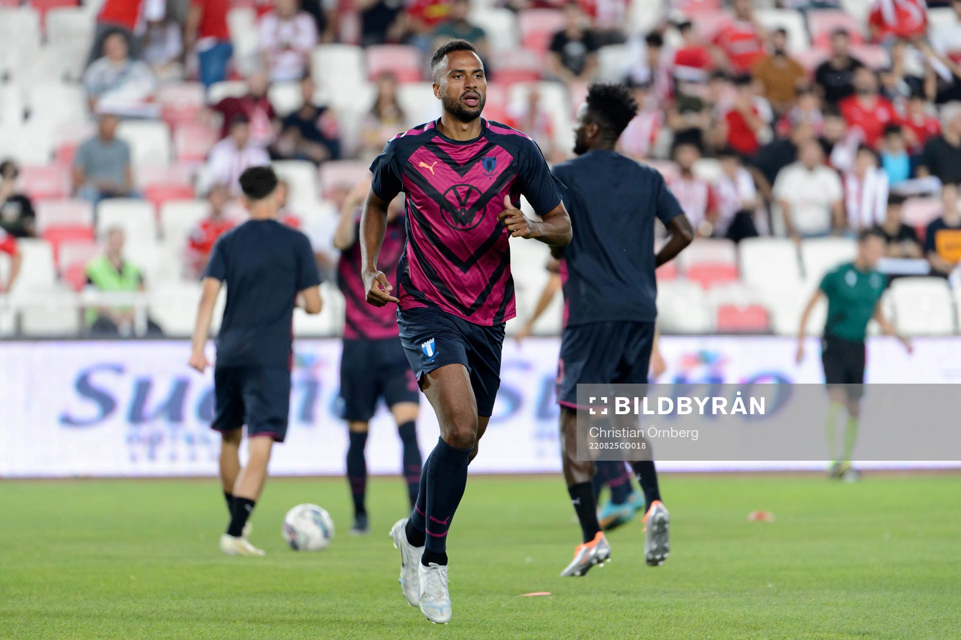 Isaac Kiese Thelin of Malmö FF
