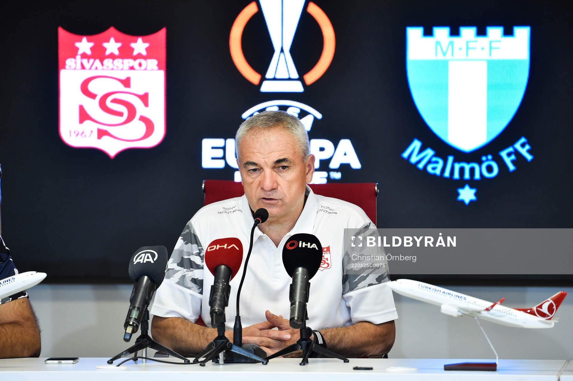 Head coach Rıza Çalımbay of Sivasspor