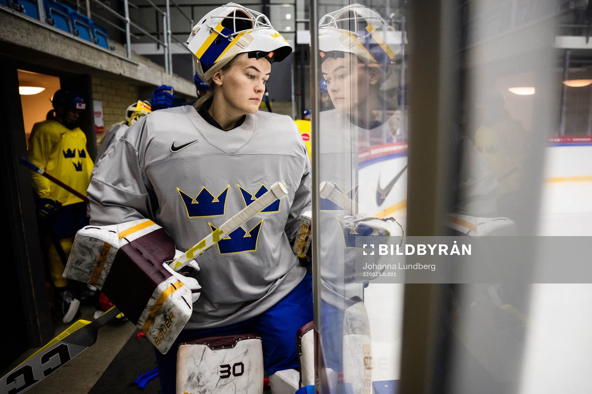 goaltender Emma Söderberg of Sweden at a practice session