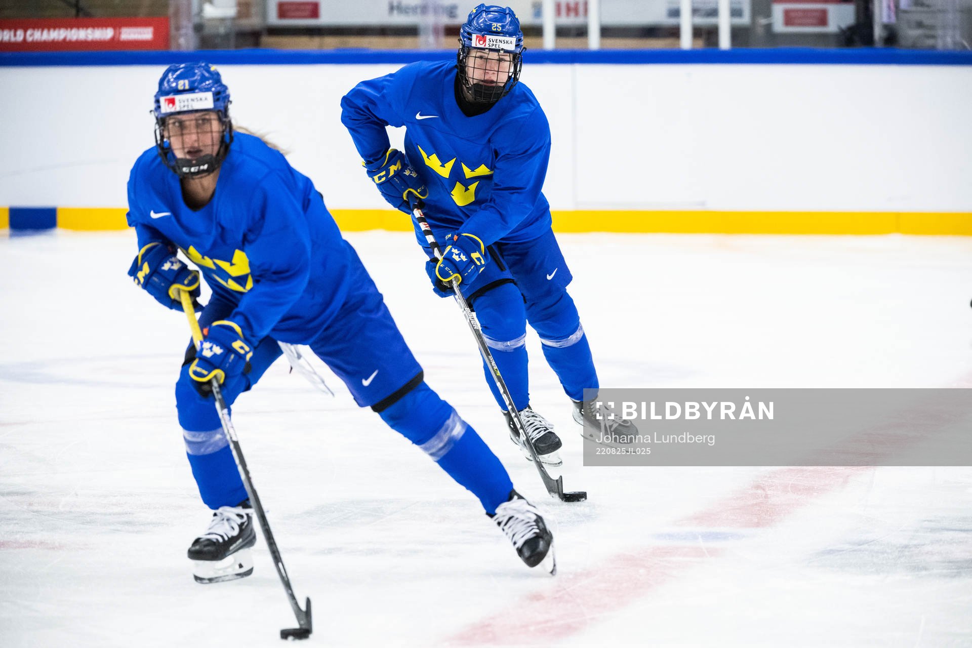 Celine Tedenby and Lina Ljungblom of Sweden at a practice