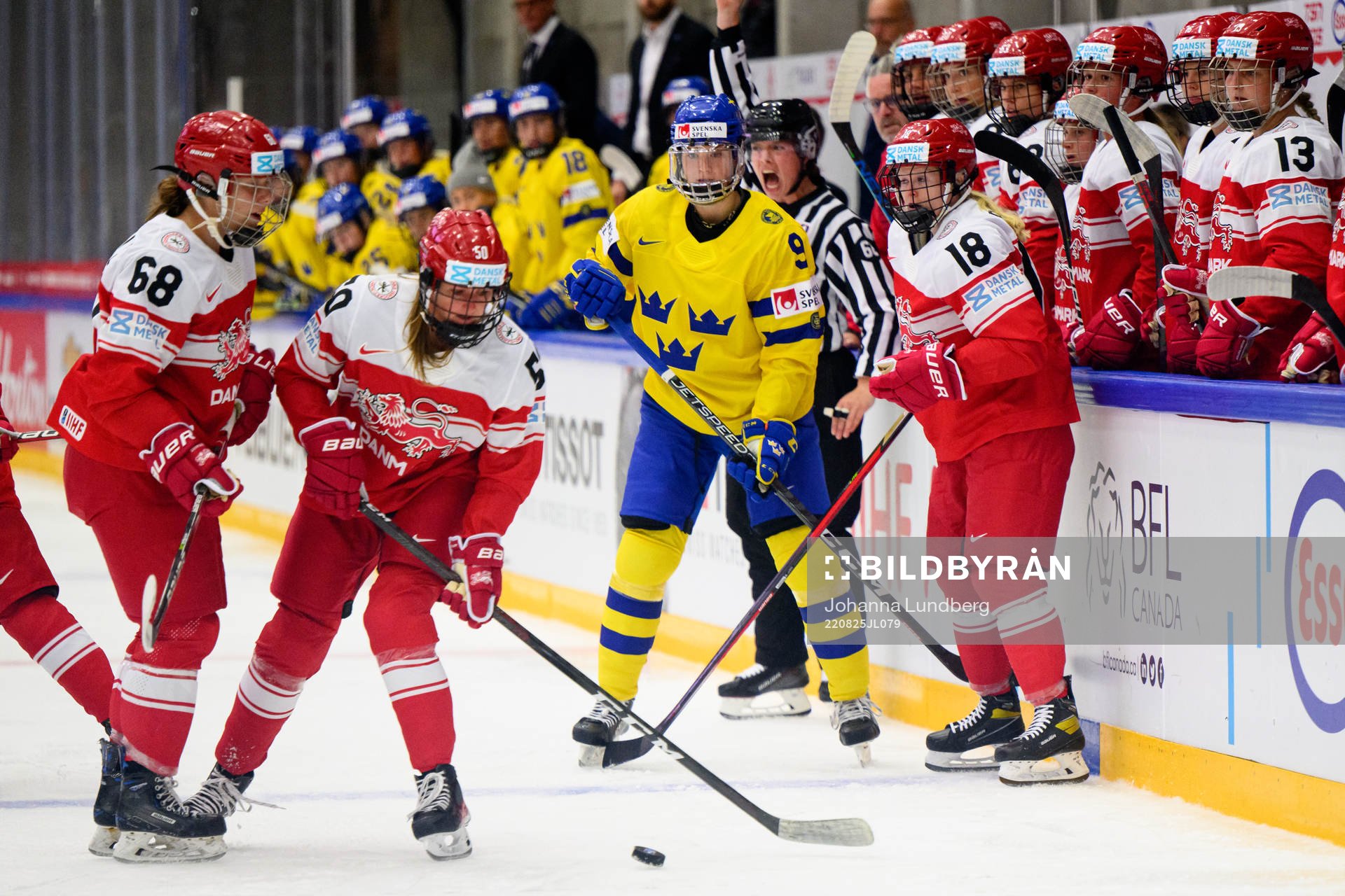 Jessica Adolfsson of Sweden and Emma Russell, Mia Bau and
