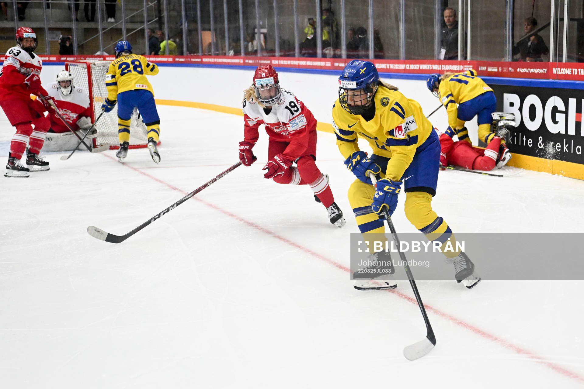 Josephine Asperup of Denmark and Josefin Bouveng of Sweden