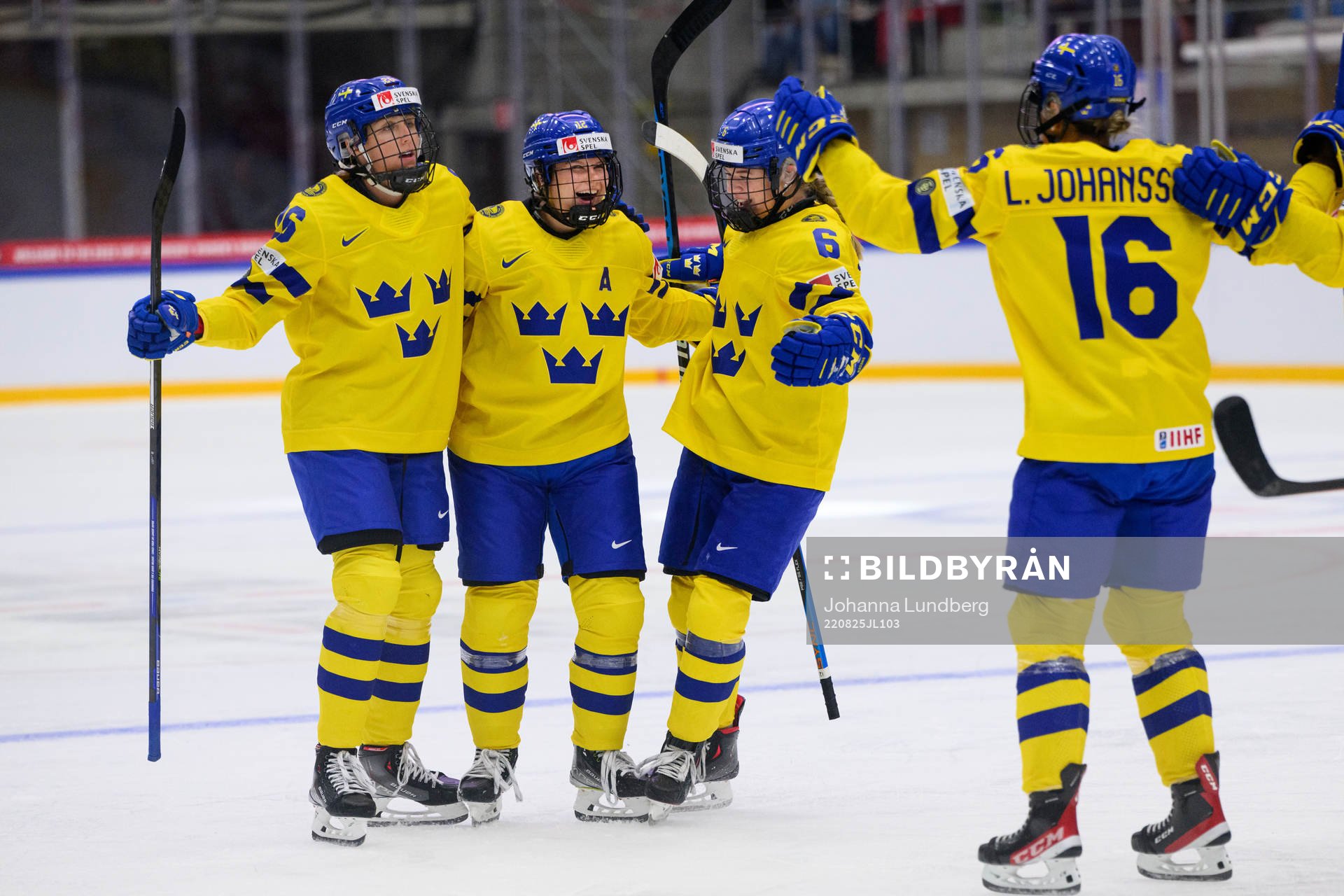 Hanna Olsson, Maja Nylén-Persson and Mira Jungåker