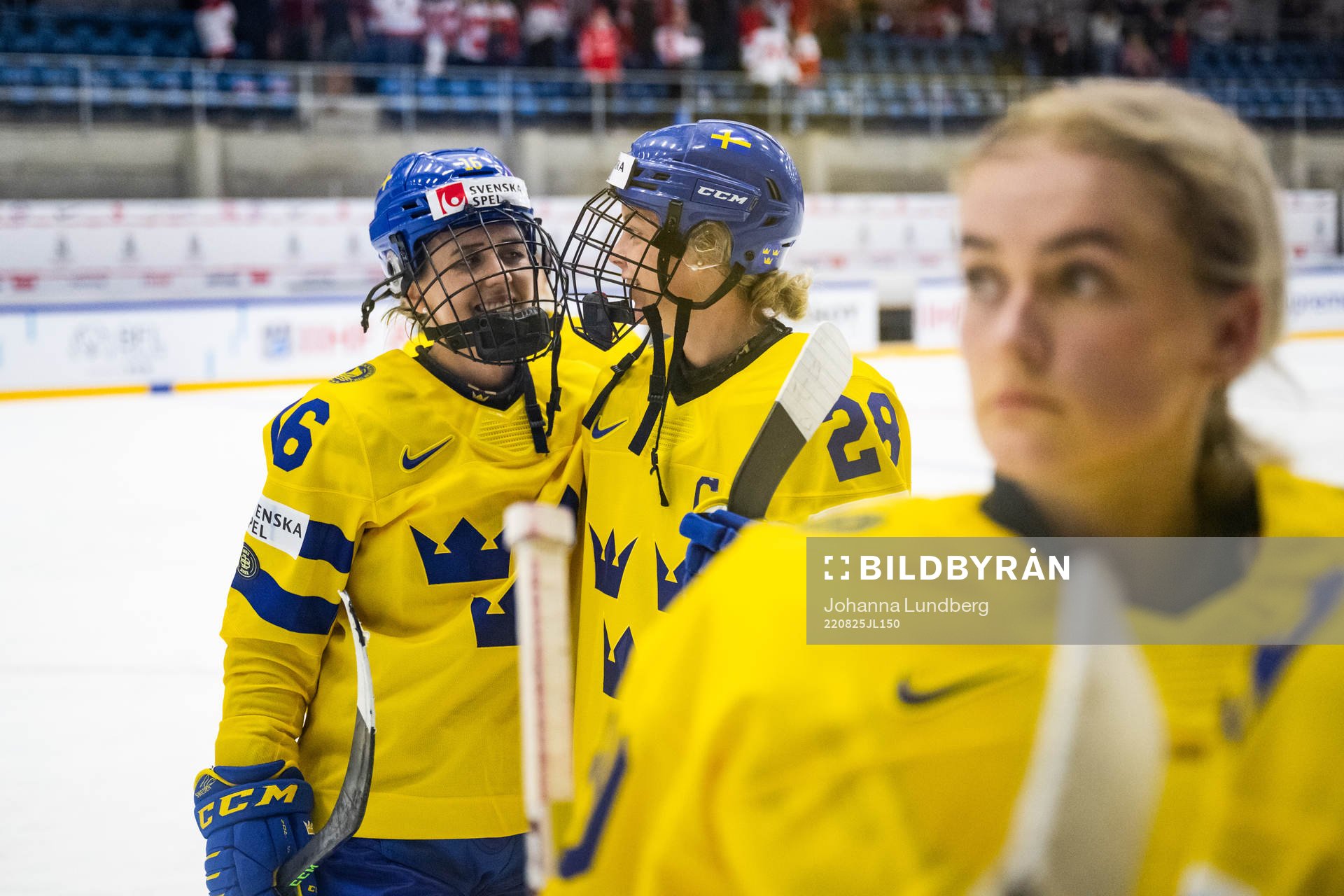 Linnea Johansson and Michelle Löwenhielm of Sweden