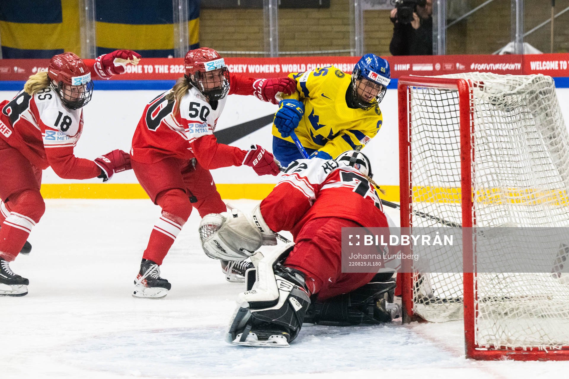 Mia Bau of Denmark and Hanna Olsson of Sweden