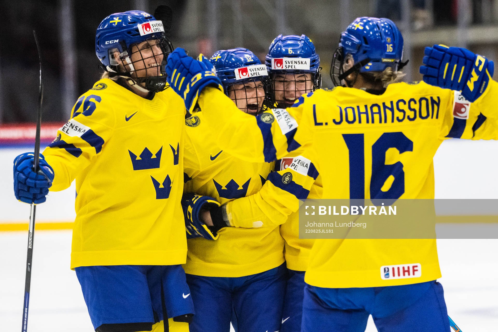 Hanna Olsson, Maja Nylén-Persson and Mira Jungåker of