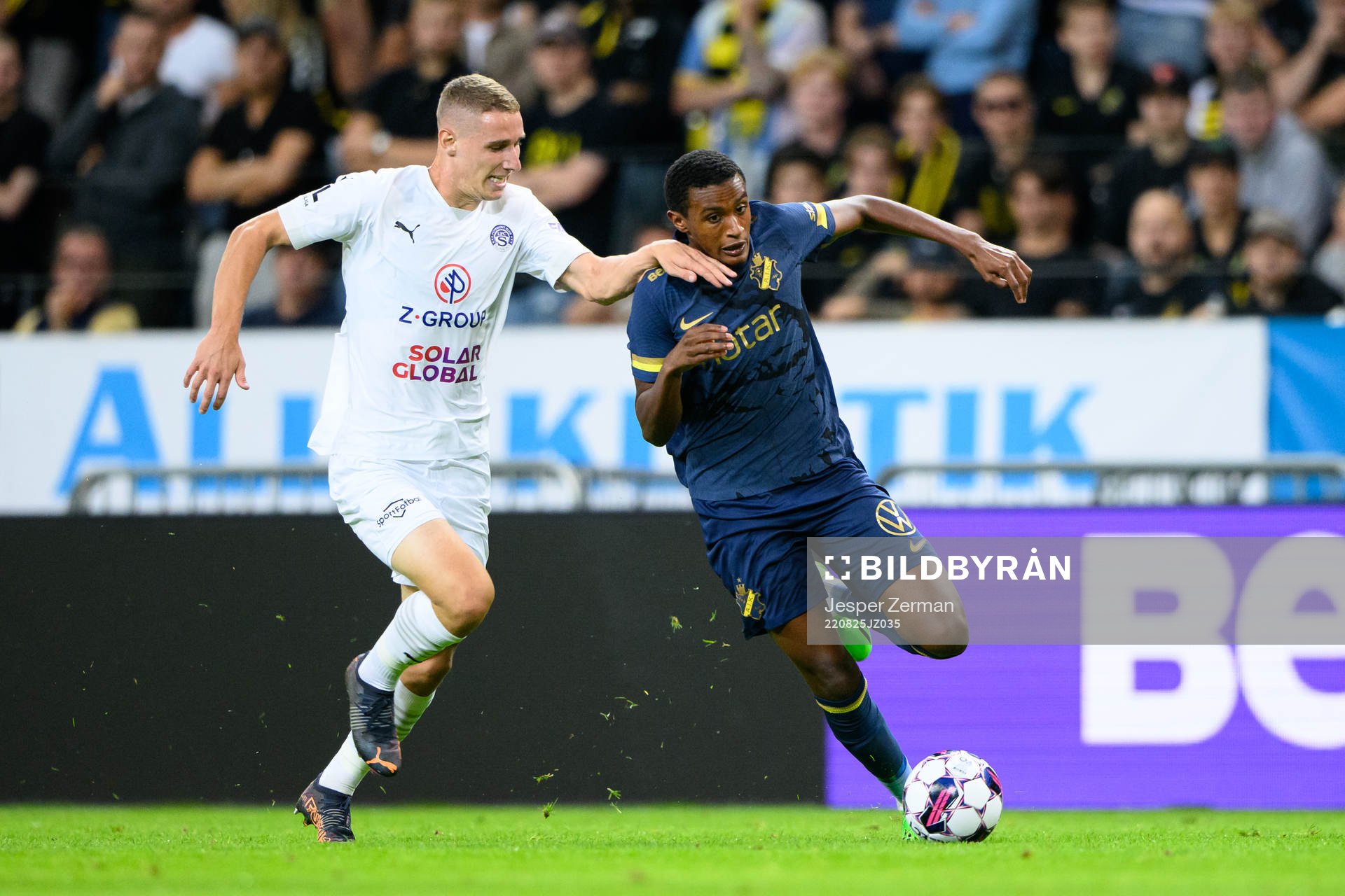 Michal Kohút of Slovacko and Amar Abdirahman Ahmed Fatah