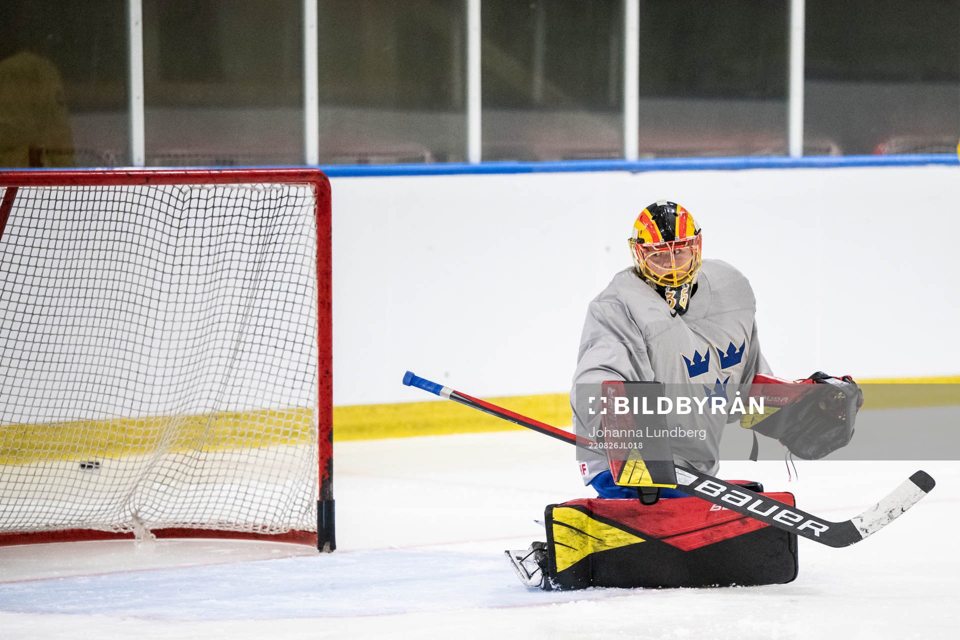 goaltender Ellen Jonsson of Sweden at a practice session