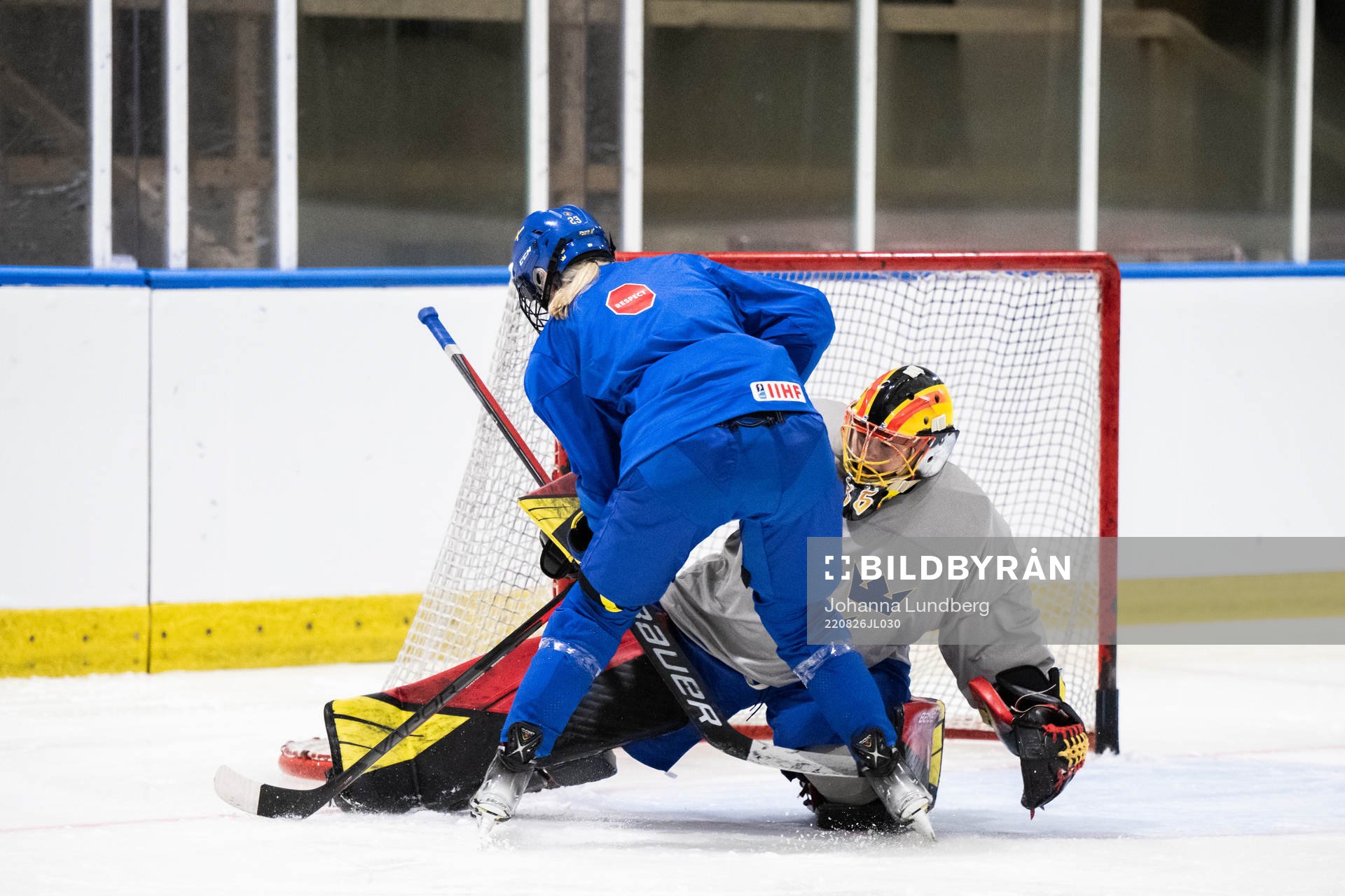 goaltender Ellen Jonsson of Sweden at a practice session