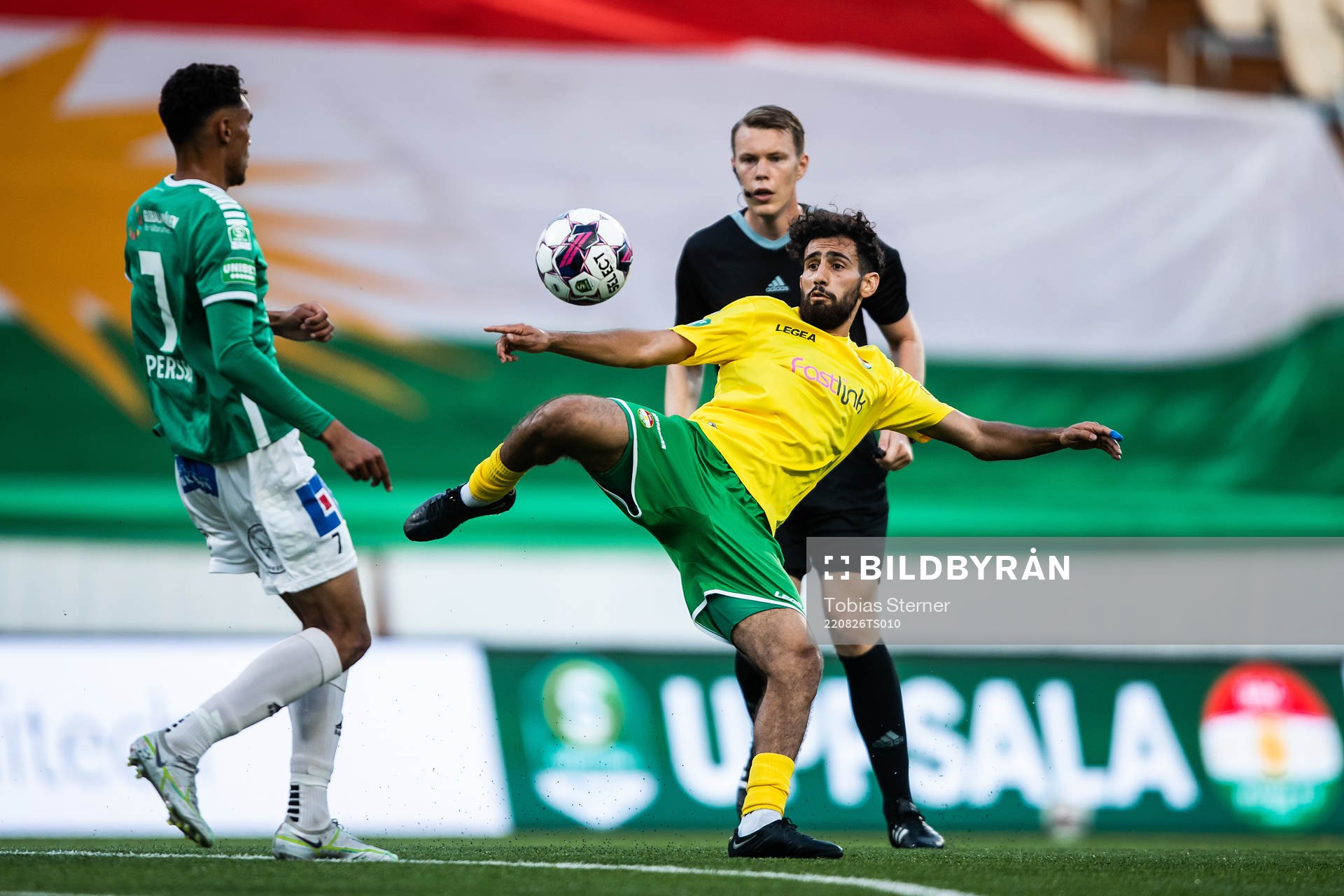 Brages Joakim Persson och Dalkurds Hady Saleh Karim