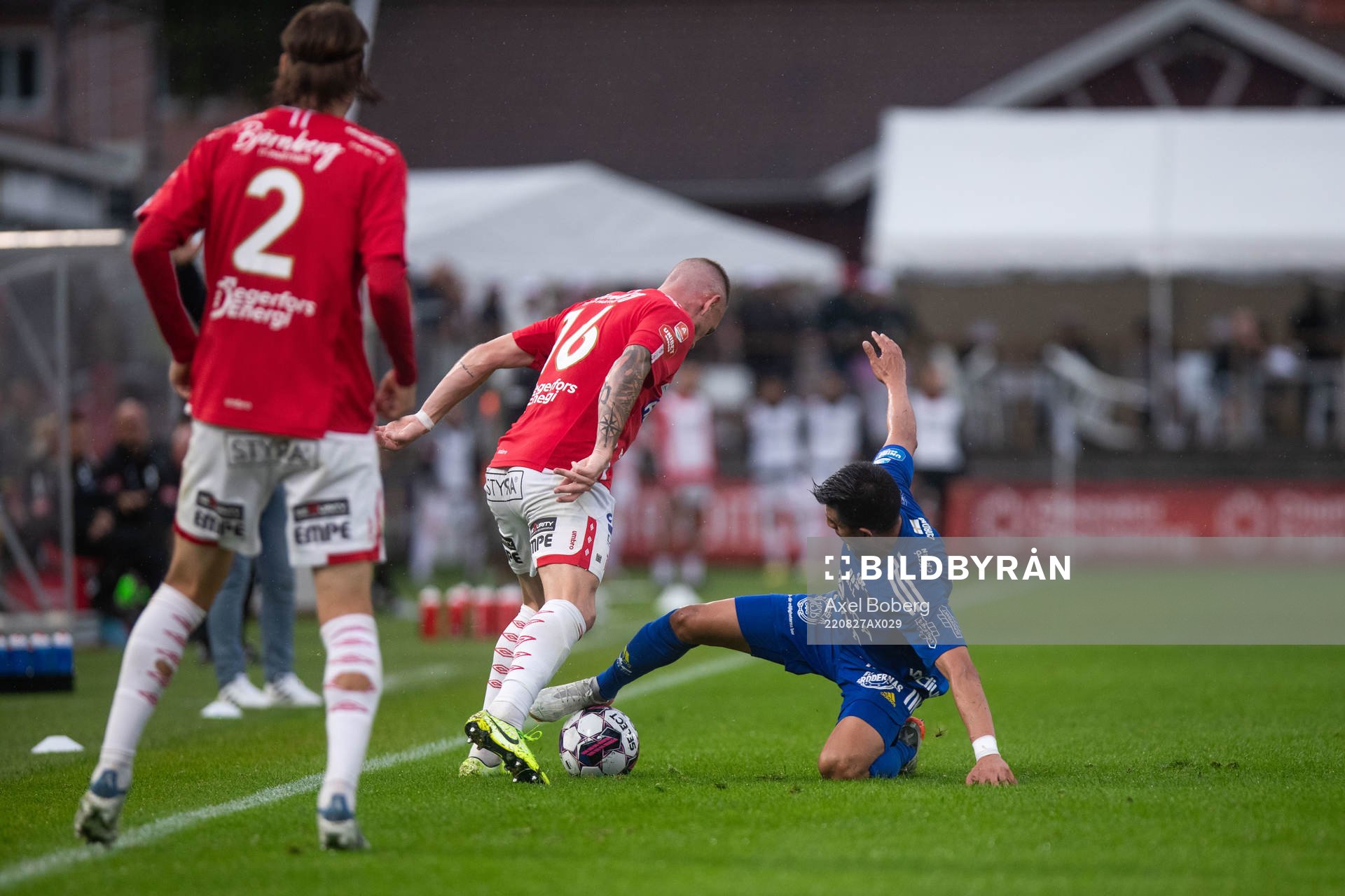 Degerfors Rasmus Örqvist och GIF Sundsvalls Joe Corona
