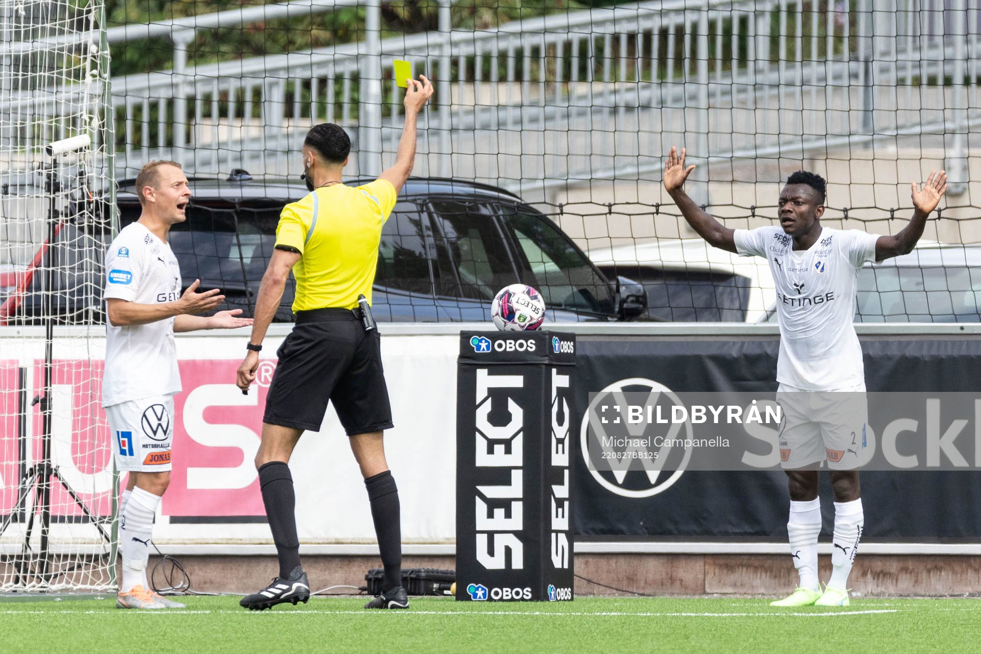 Halmstads Thomas Boakye tilldelas gult kort
