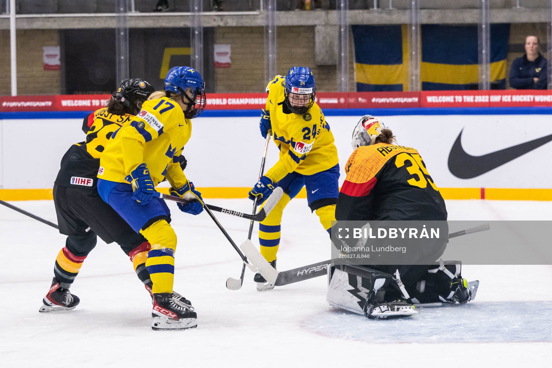 Sofie Lundin and Felizia Wikner-Zienkiewicz of Sweden and
