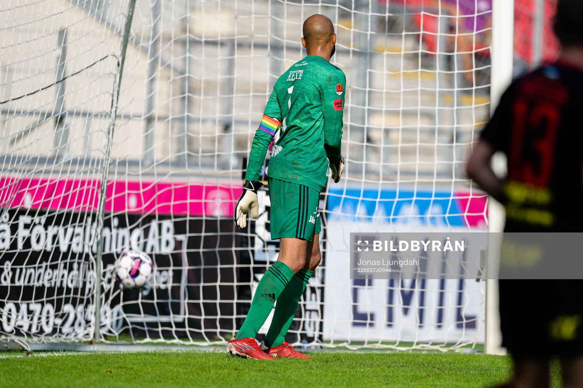 Östersunds målvakt Aly Keita deppar när Öster gör mål