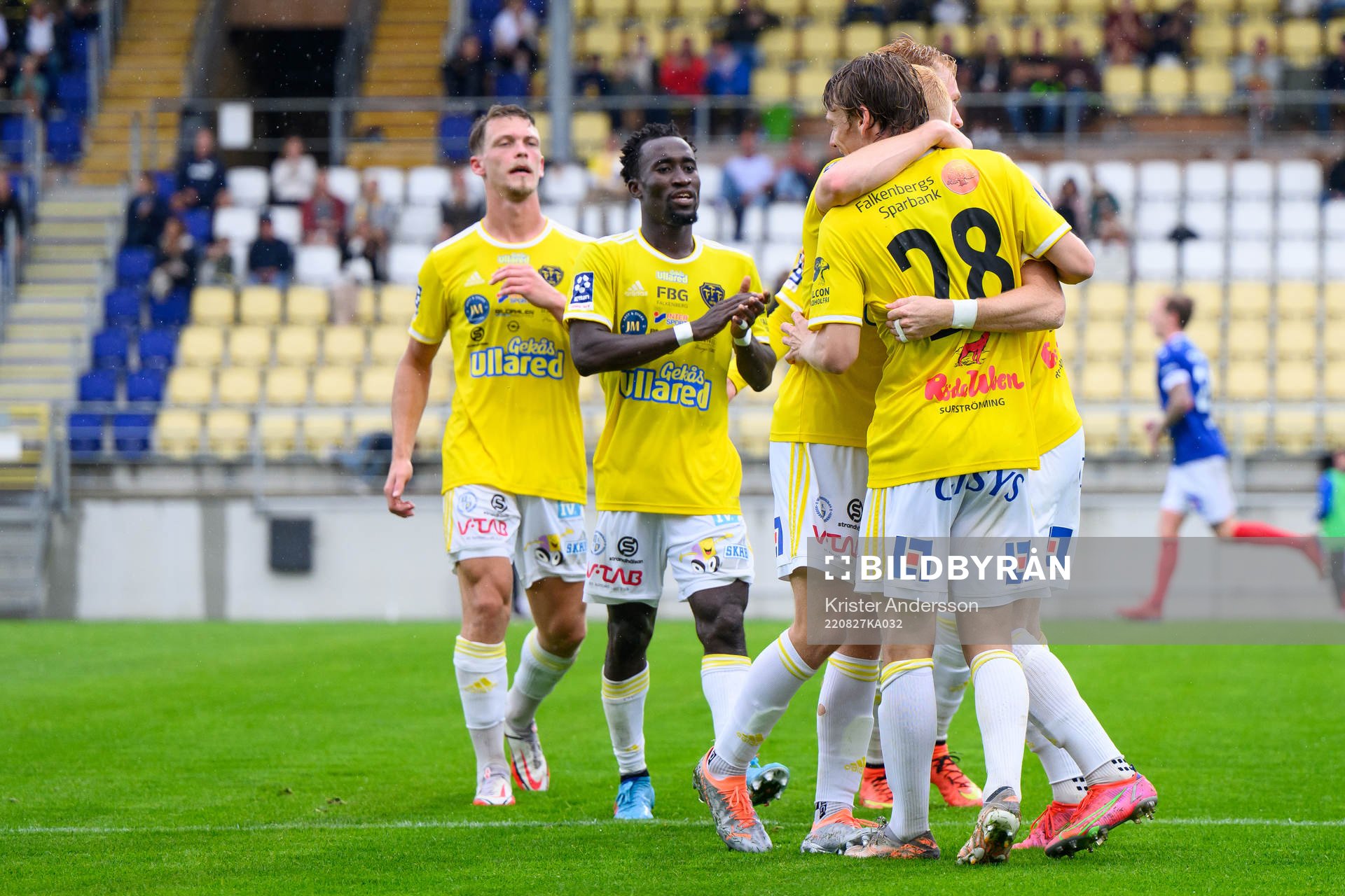 Falkenbergs spelare jublar