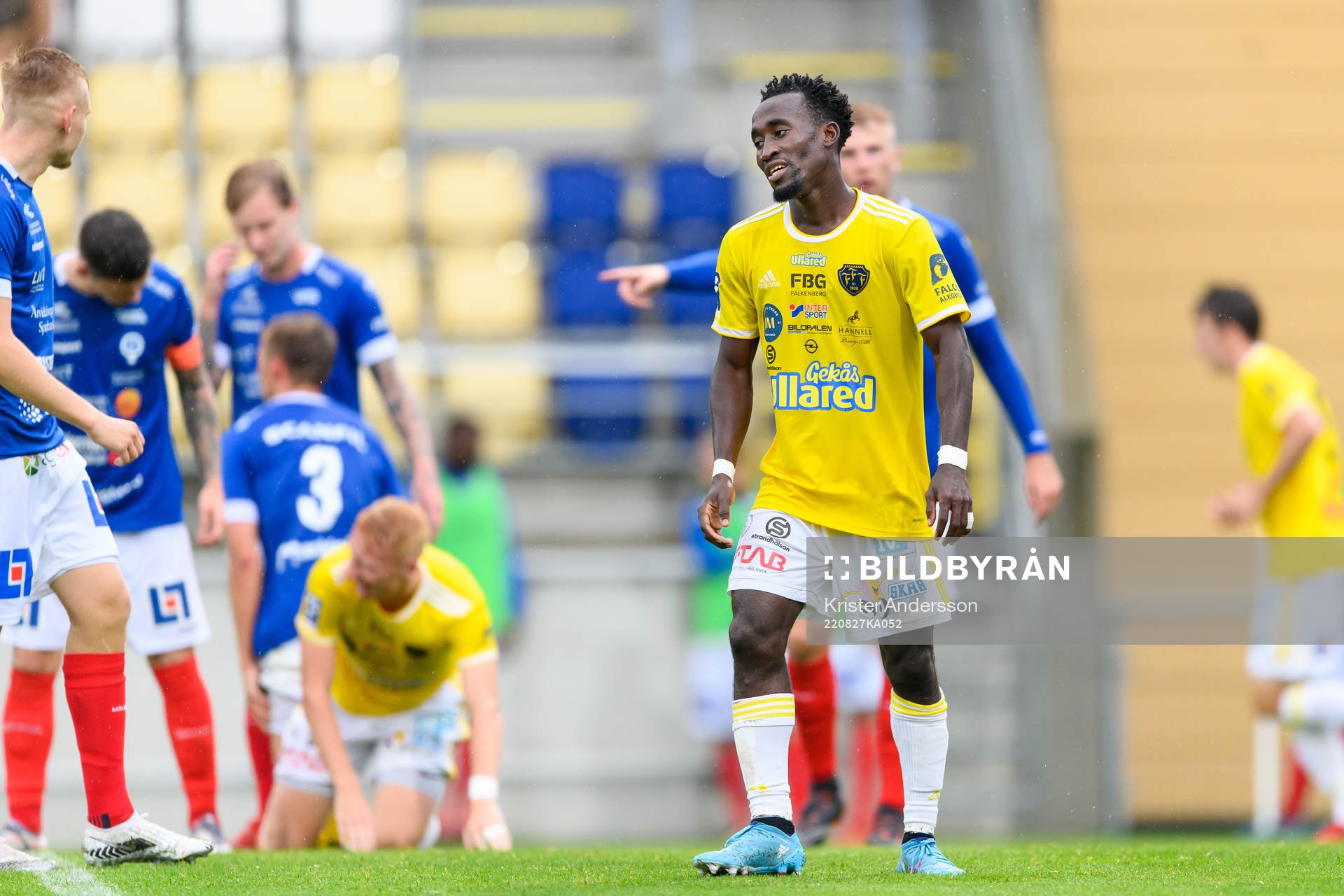 Falkenbergs Godwin Aguda under fotbollsmatchen i Ettan södra mellan Falkenberg och Åtvidaberg den 27 augusti 2022 i Falkenberg.