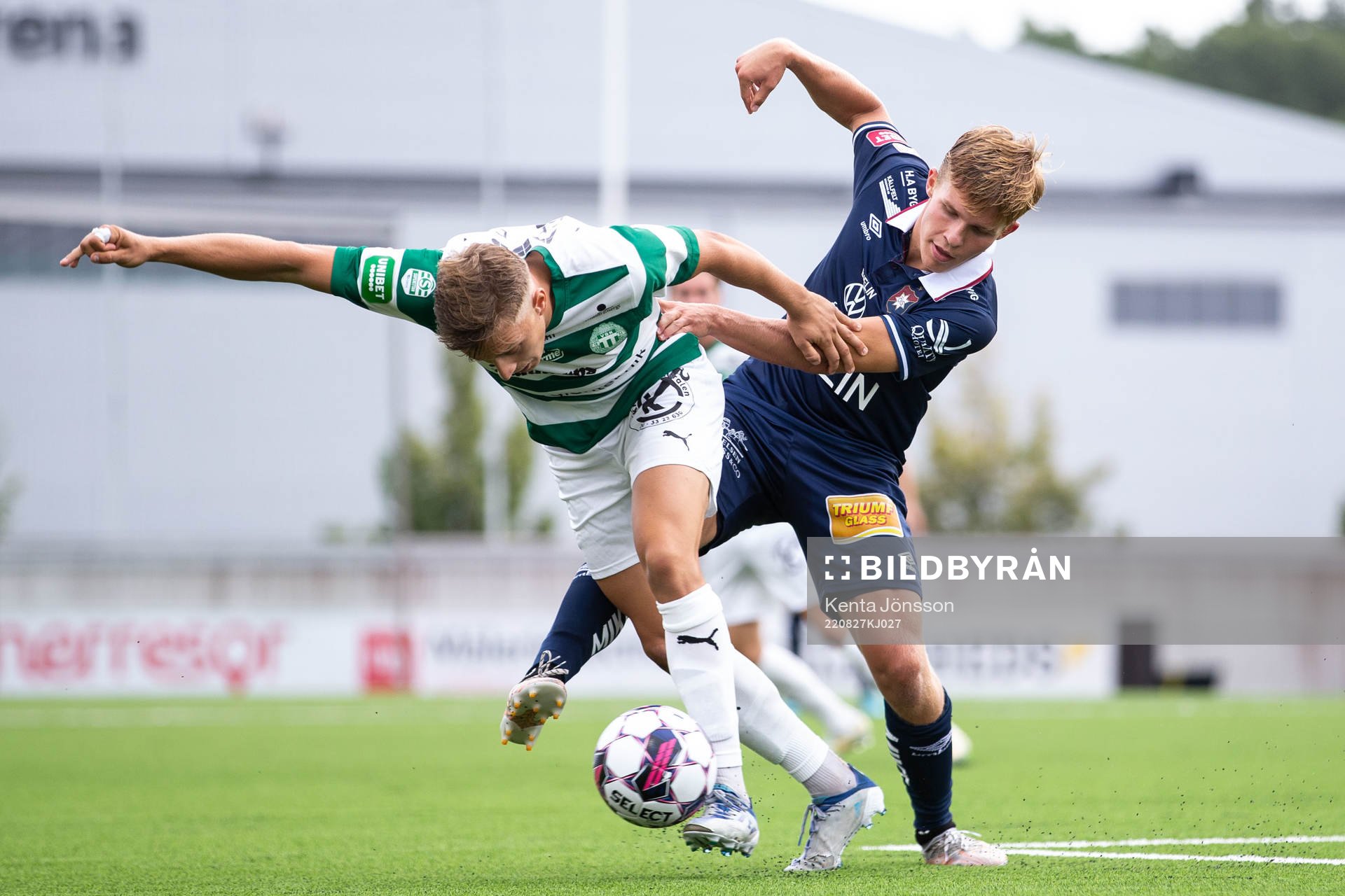 Västerås SKs Simon Gefvert och Örgrytes Isak Dahlqvist
