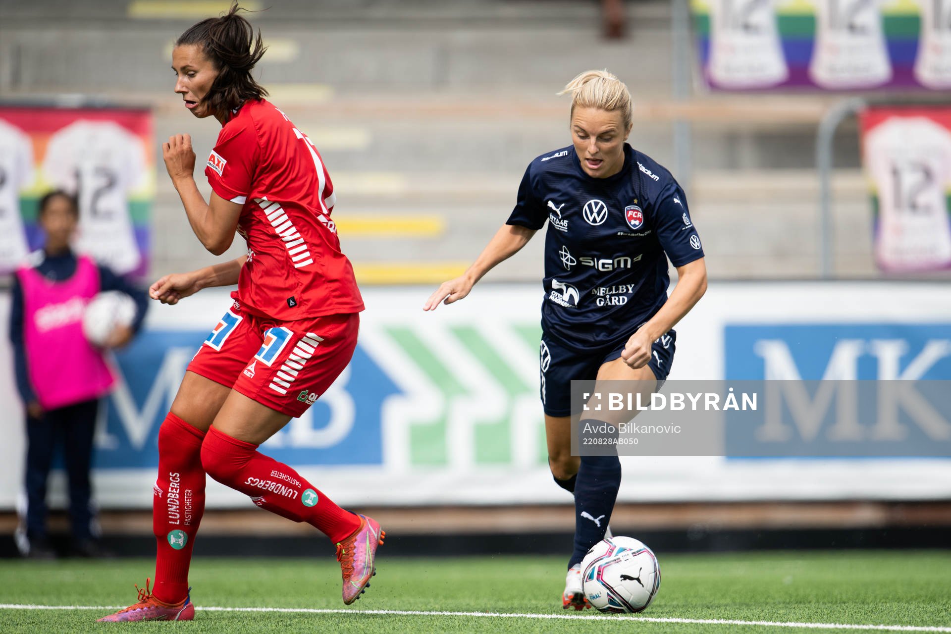Rosengårds Mimmi Larsson och Linköpings Nellie Karlsson