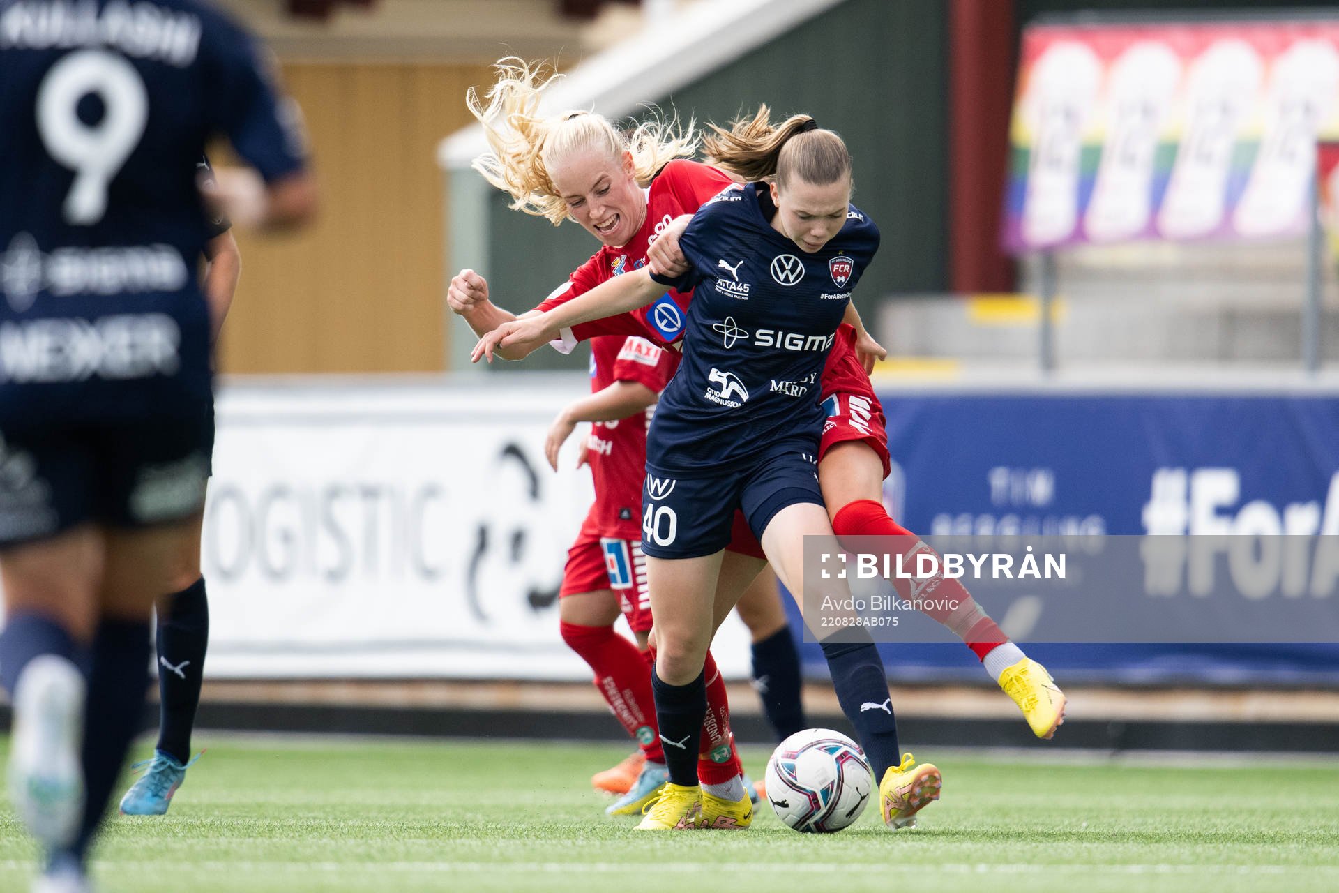 Rosengårds Bea Sprung och Linköpings Amalie Vangsgaard