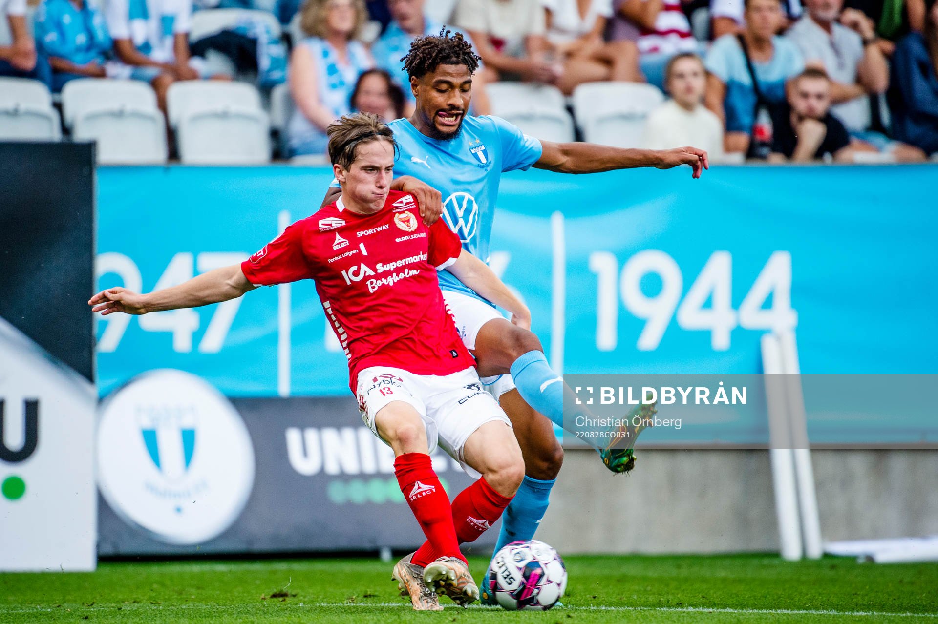 Kalmars Johan Karlsson mot Malmö FFs Joseph Ceesay