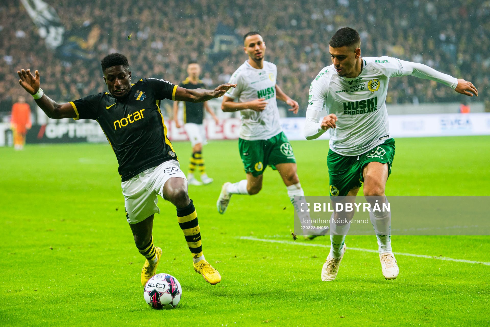 s Josafat Mendes och Hammarbys Edvin Kurtulus