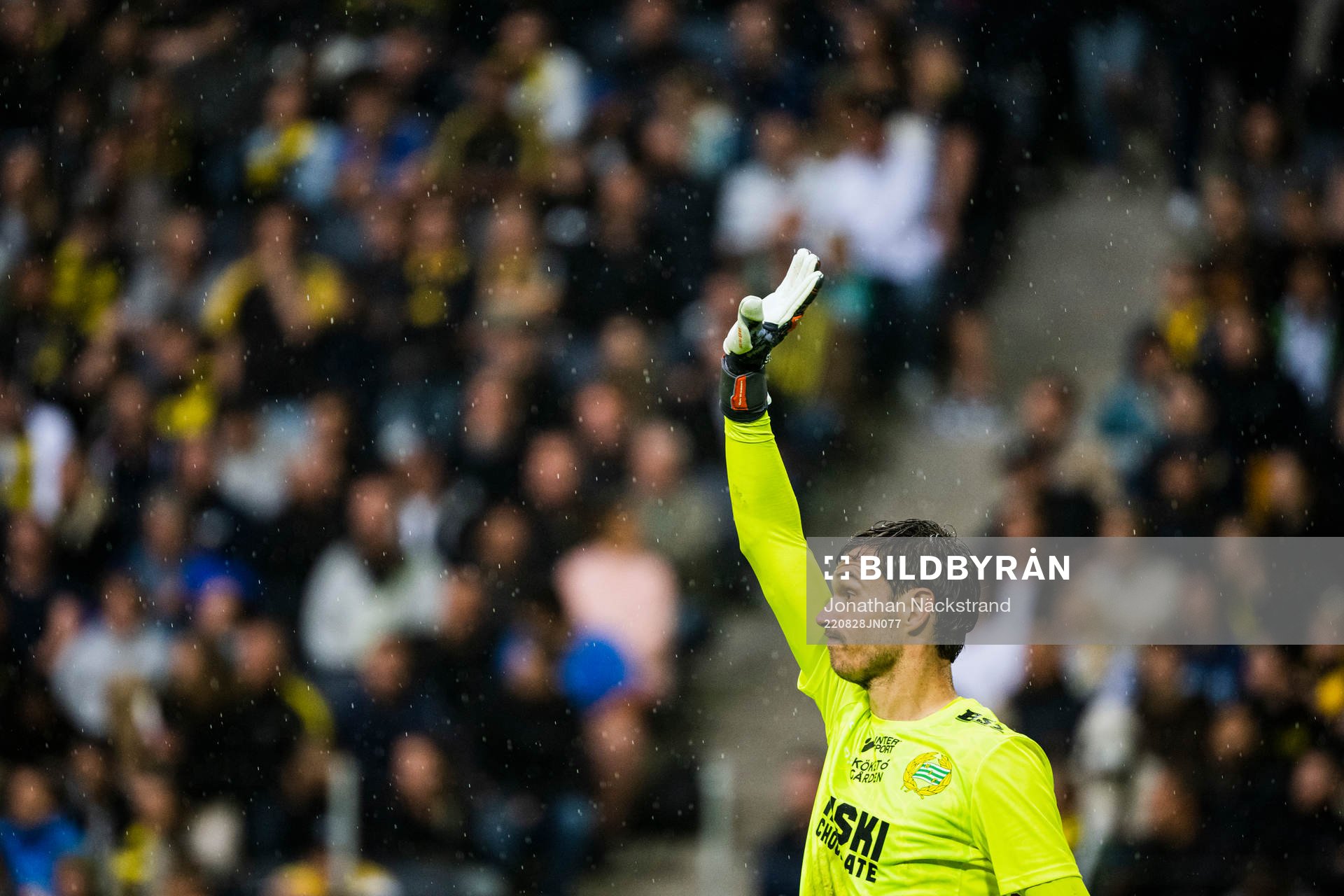 Hammarbys målvakt Davor Blazevic under fotbollsmatchen i Allsvenskan mellan AIK och Hammarby den 28 augusti 2022 i Stockholm. 