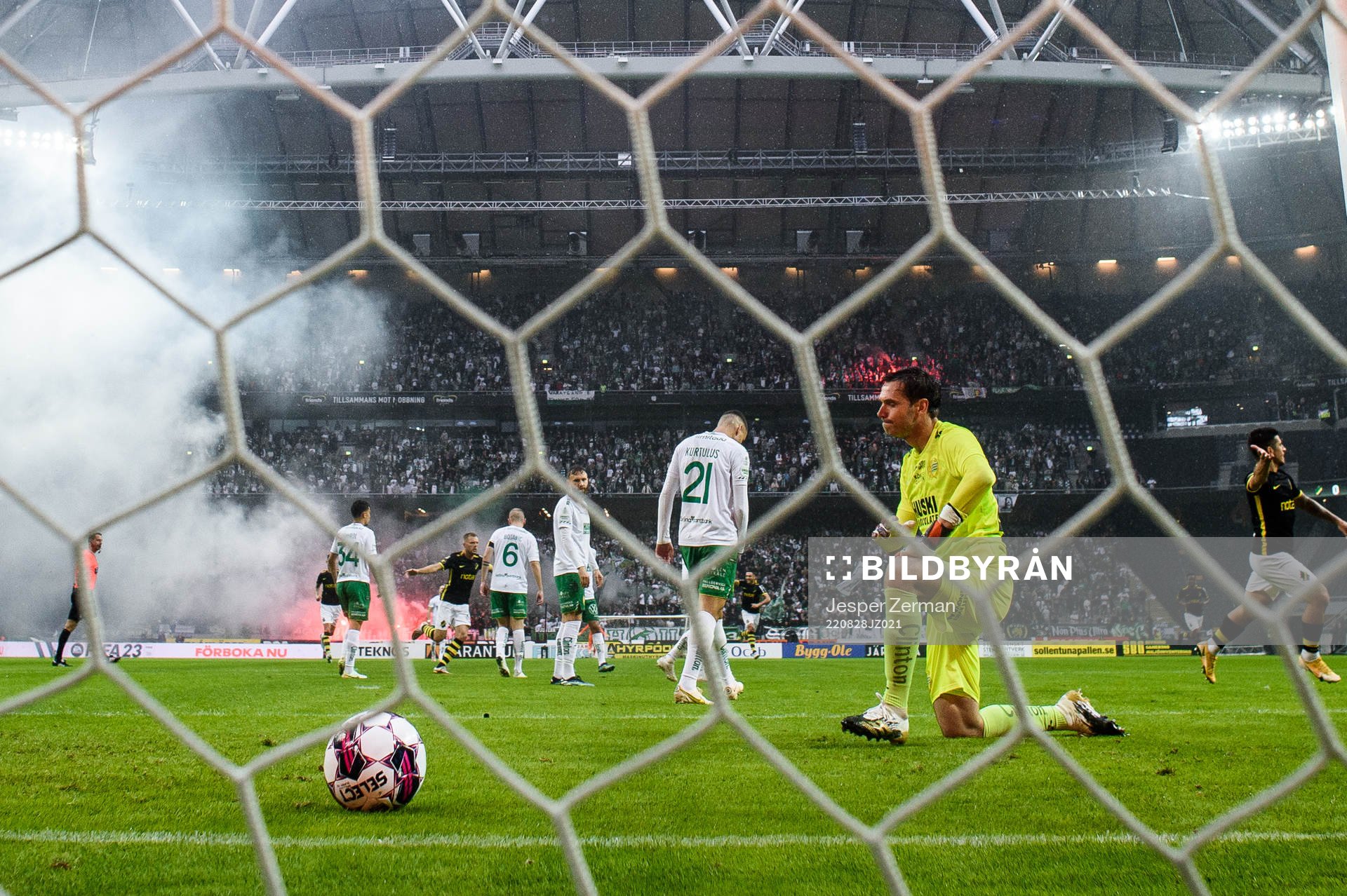 Hammarbys målvakt Davor Blazevic deppar