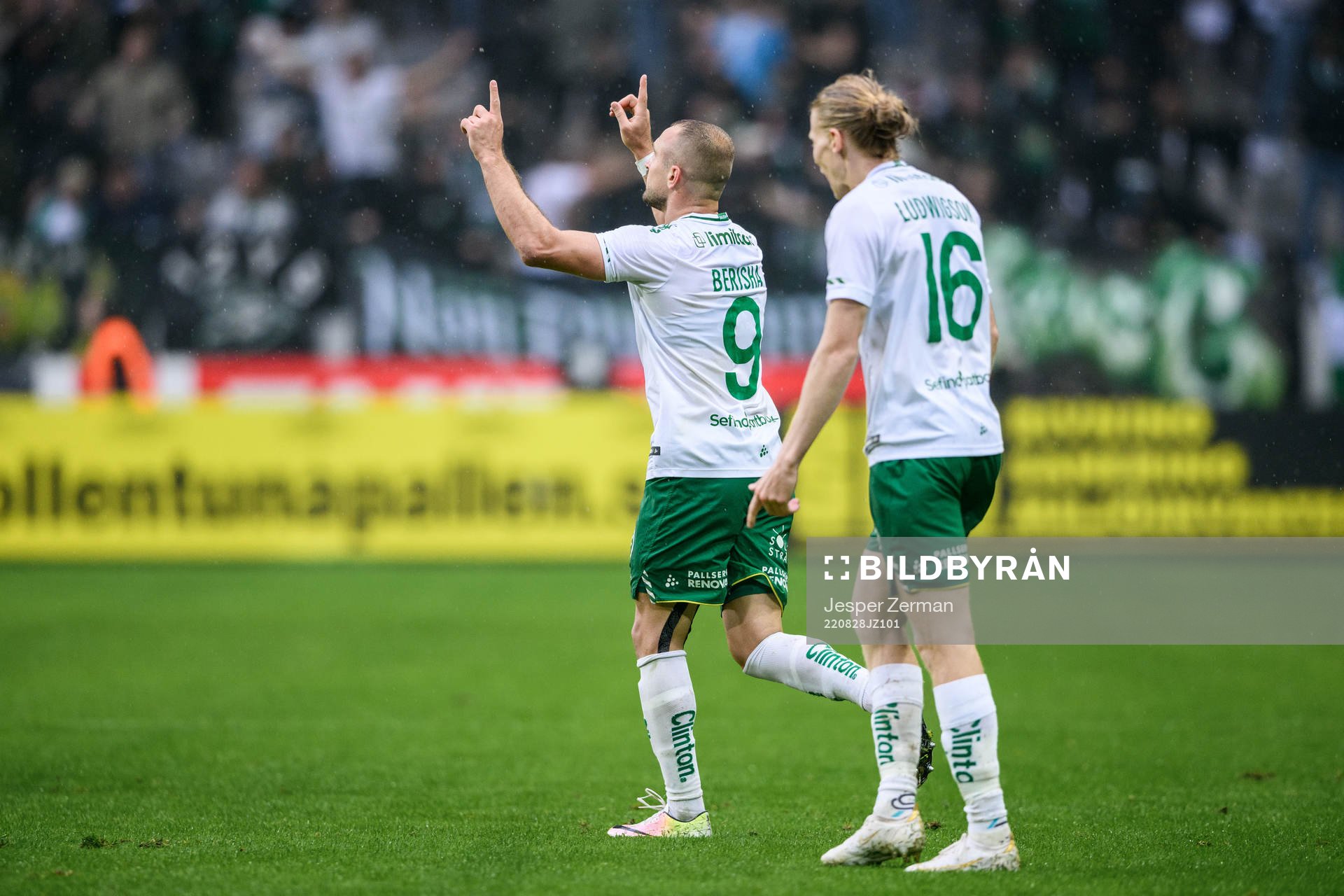 Hammarbys Veton Berisha jublar