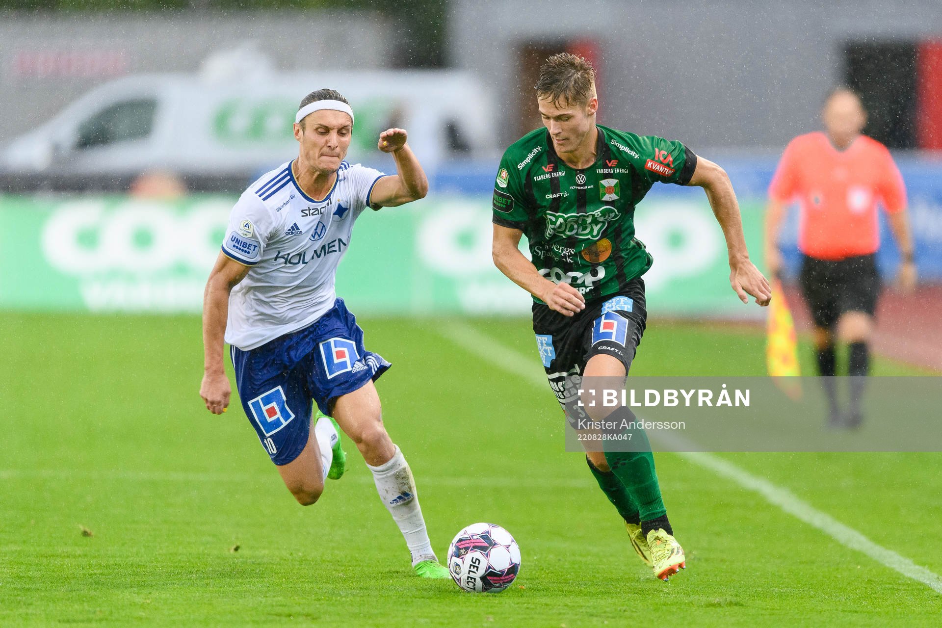 IFK Norrköpings Jonathan Levi och Varbergs Des Kunst