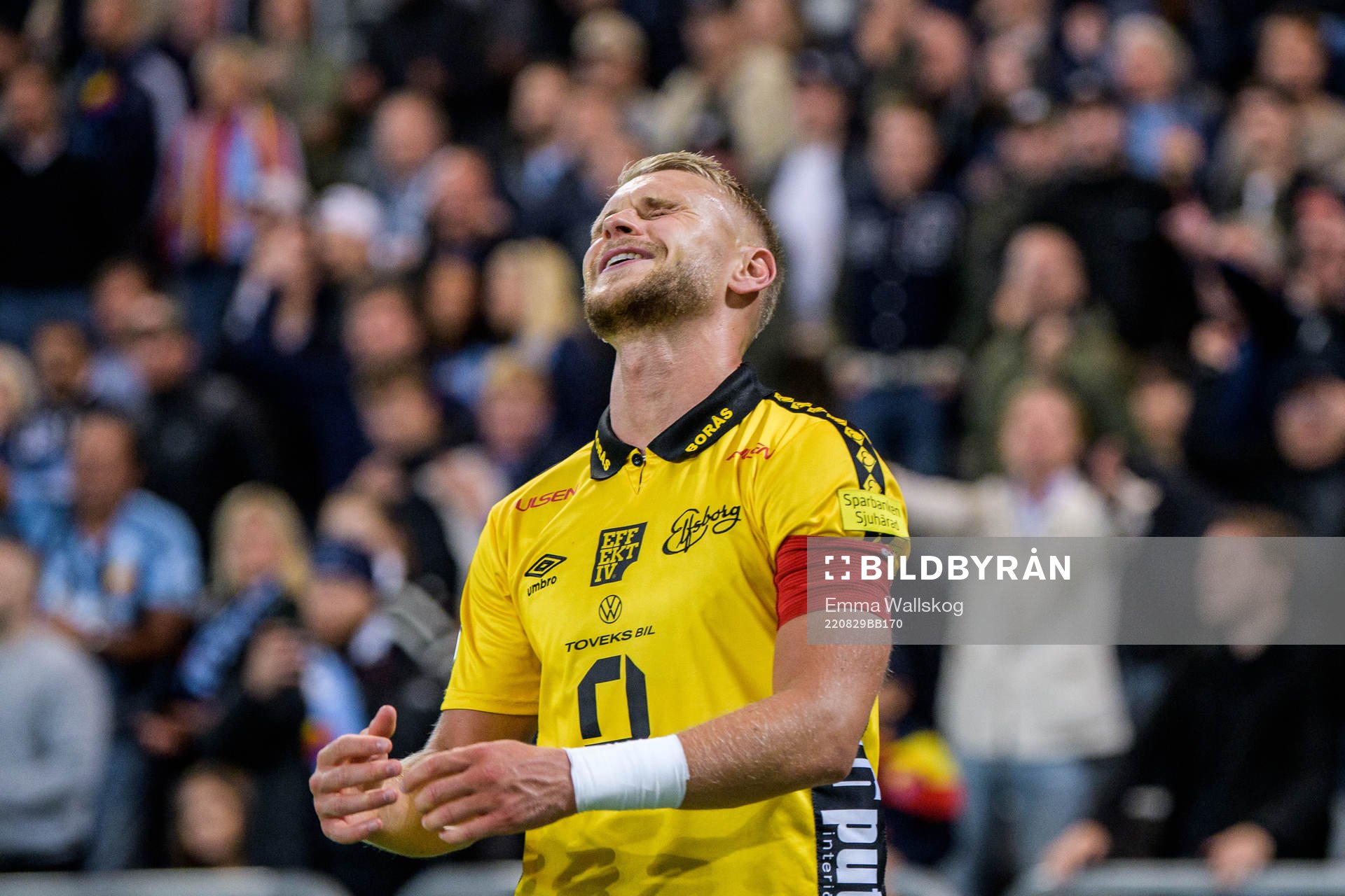 Elfsborgs Simon Strand deppar