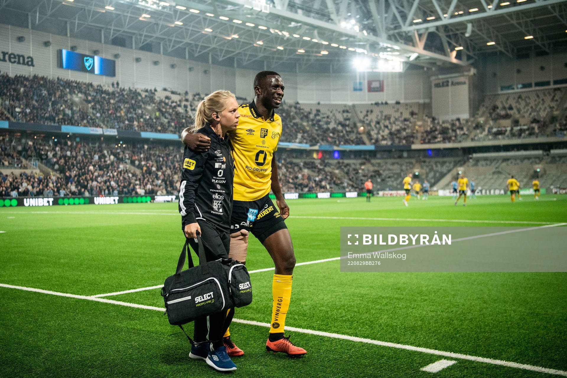 Elfsborgs Maudo Lamine Jarjue byts ut skadad