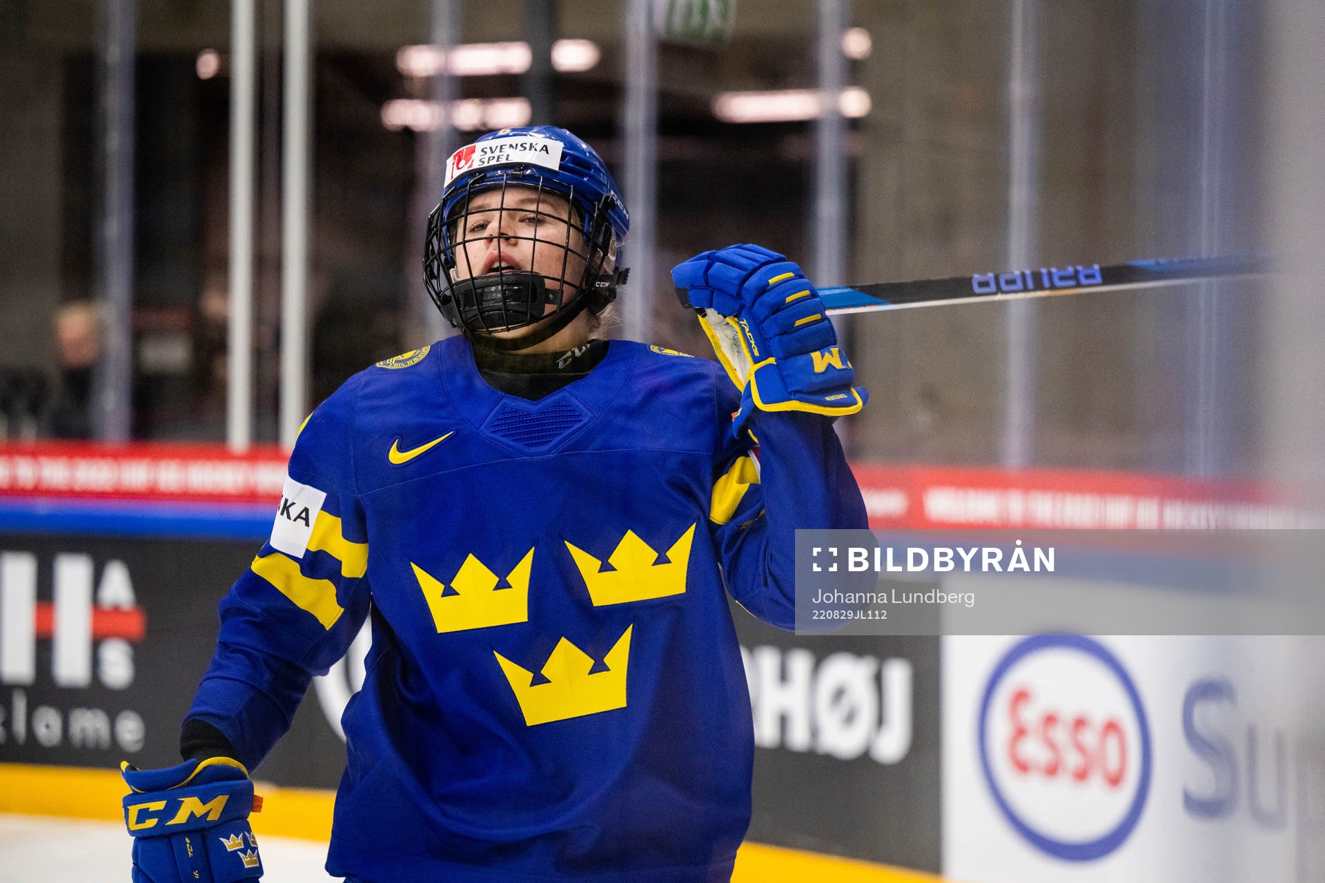 Mira Jungåker of Sweden looks dejected