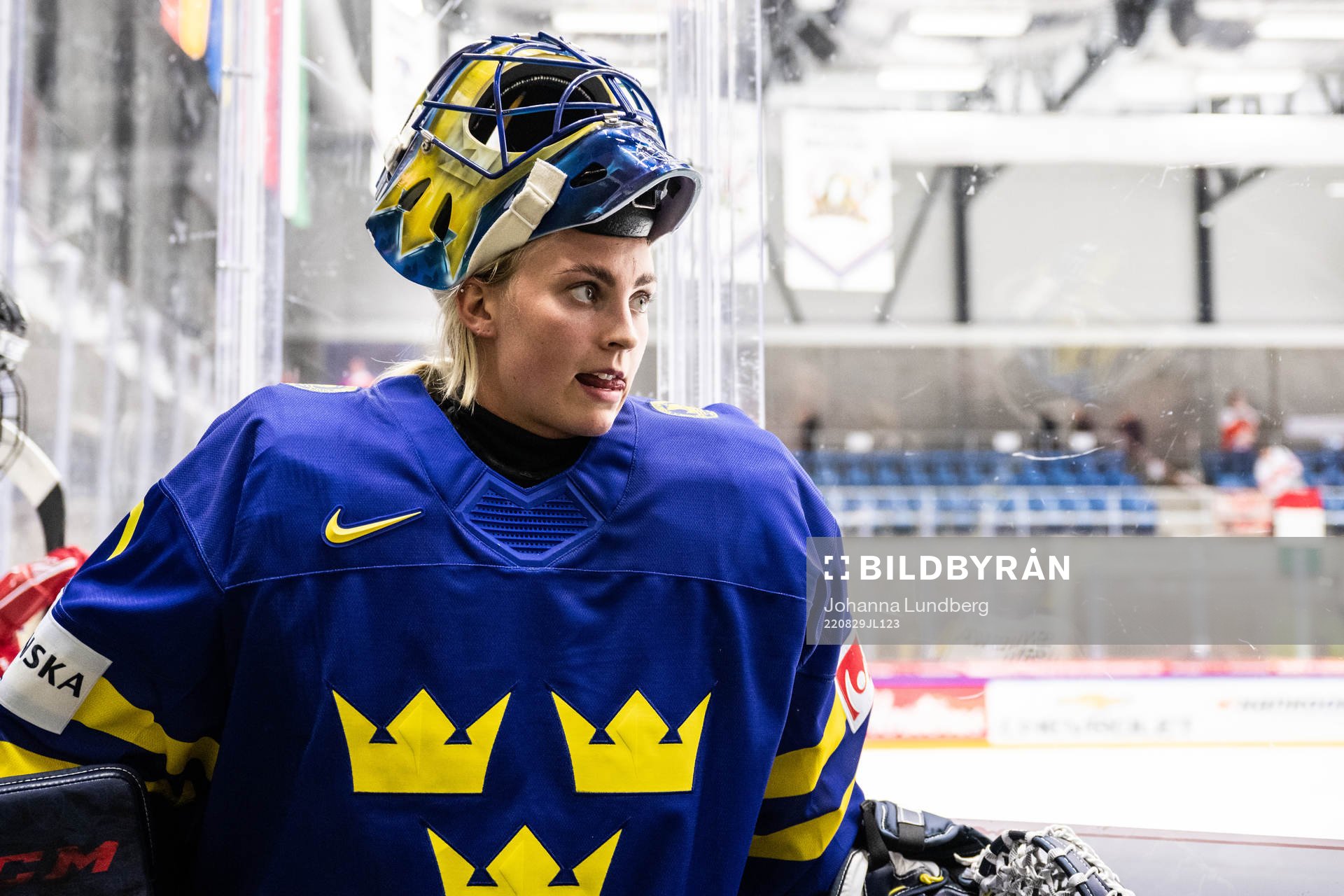 goaltender Ida Boman of Sweden