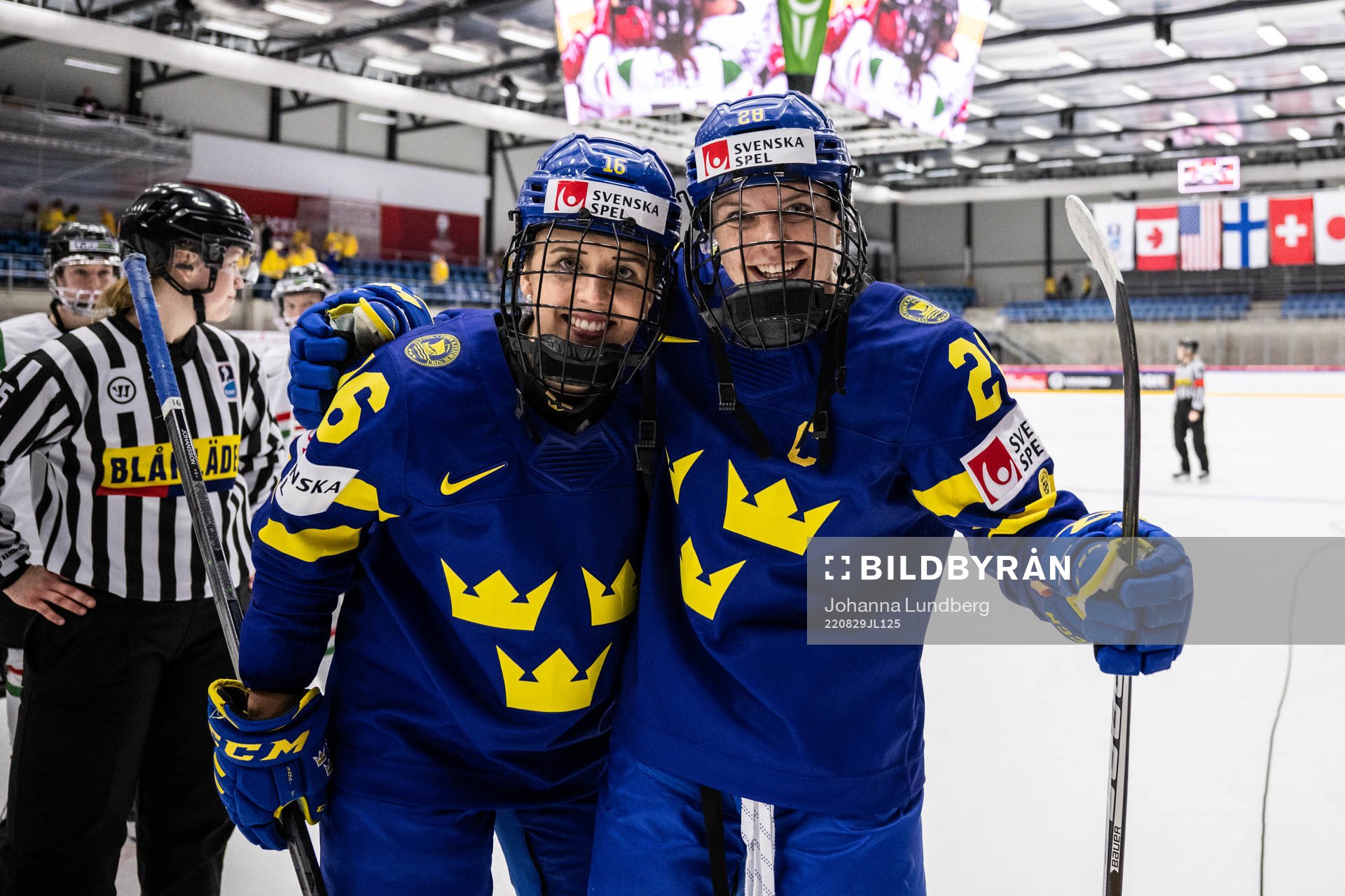 Linnea Johansson and Michelle Löwenhielm of Sweden
