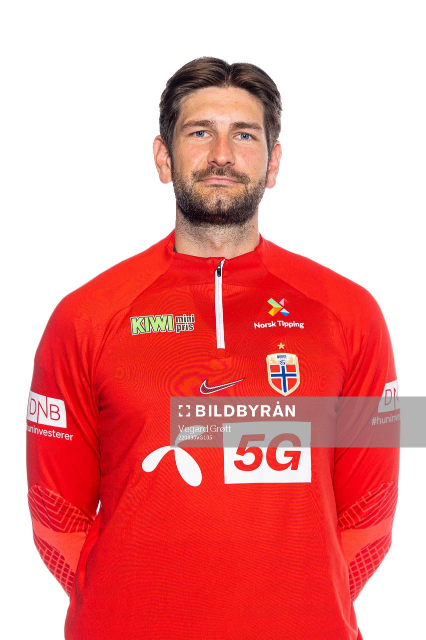 Simon Tengwall Hansen, analyst of the Norwegian women’s